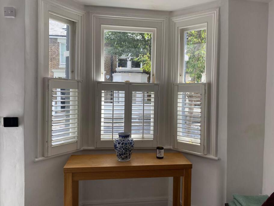 Holiday home Charming House In The Heart Of Xar London