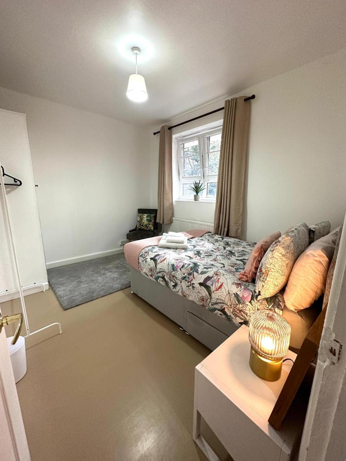 Charming 2-bed Flat With Balcony Close To White Westfield Appartement *