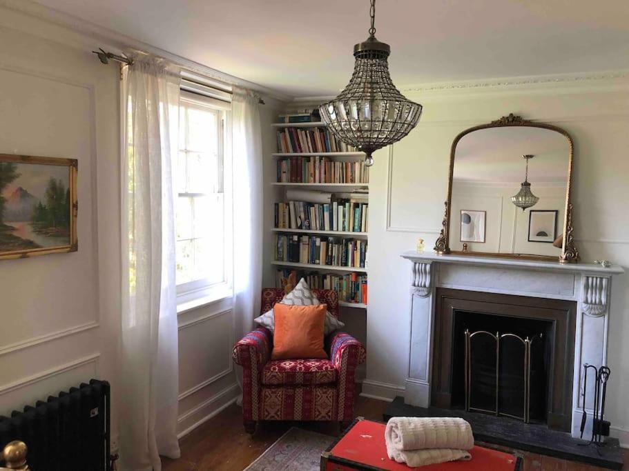 Holiday home Gorgeous Grade Ii Listed Georgian House - Leafy Square Views - London