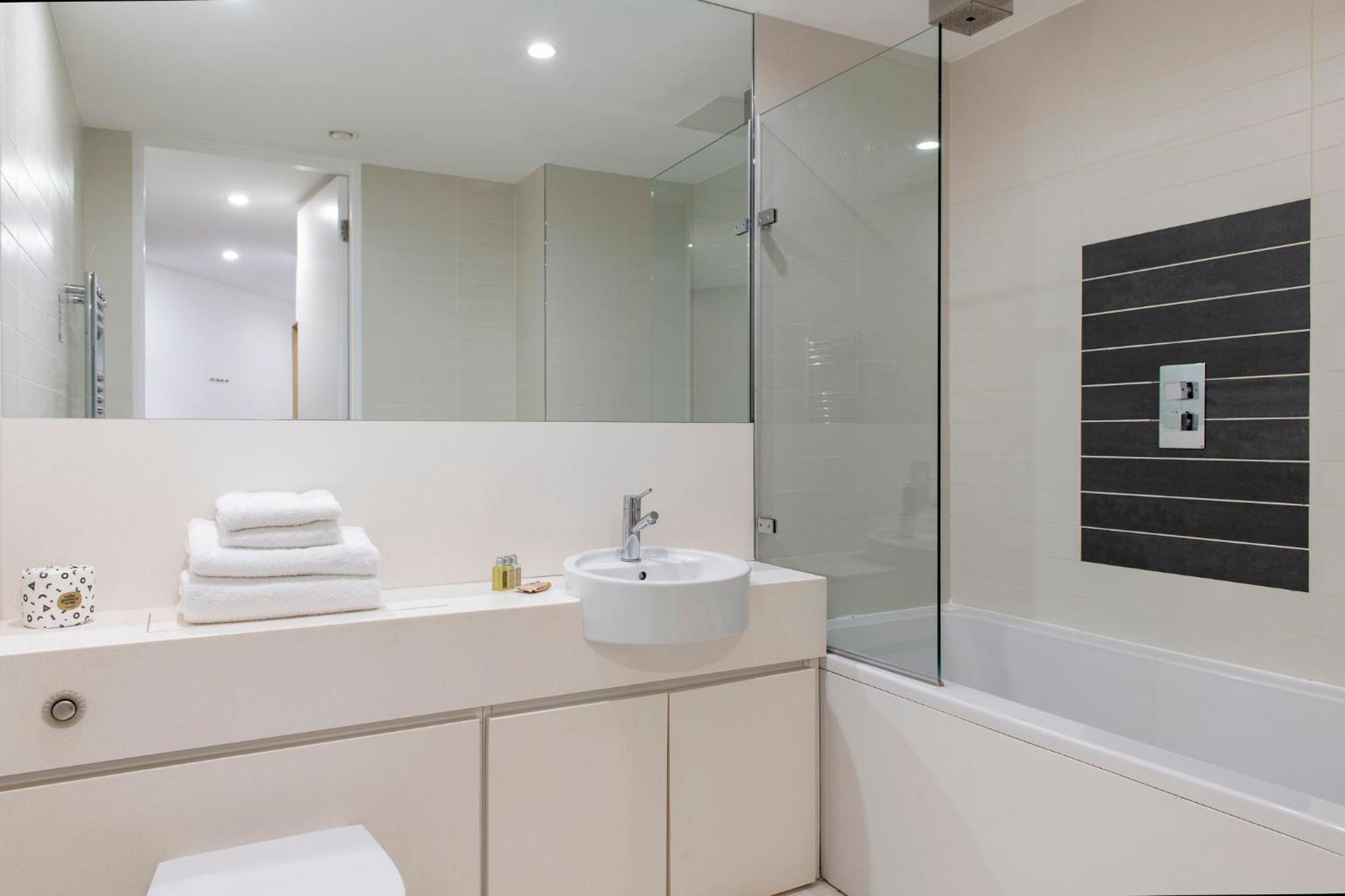 Cove St Martin's Apartment London