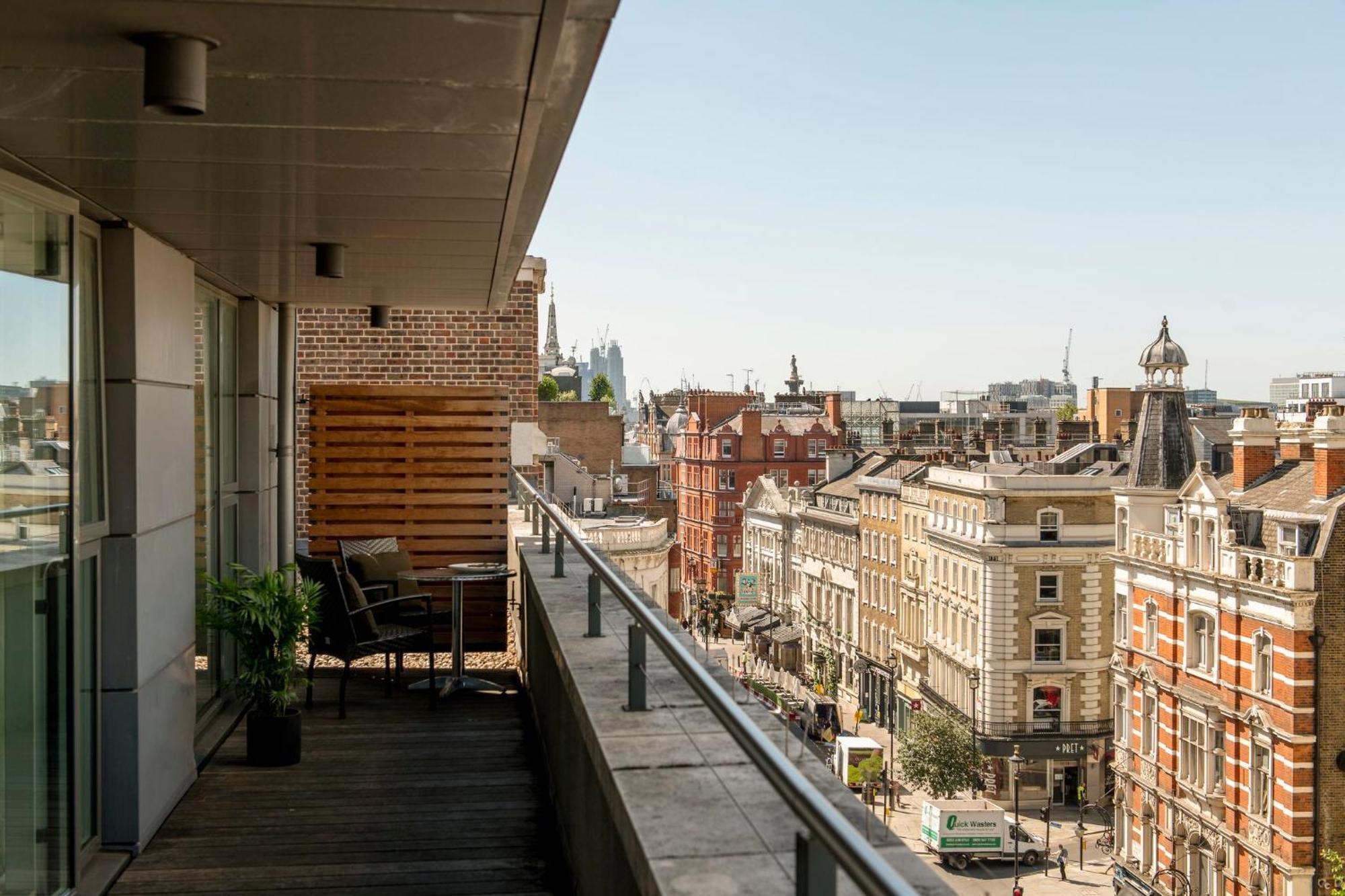 Cove St Martin's Apartment London