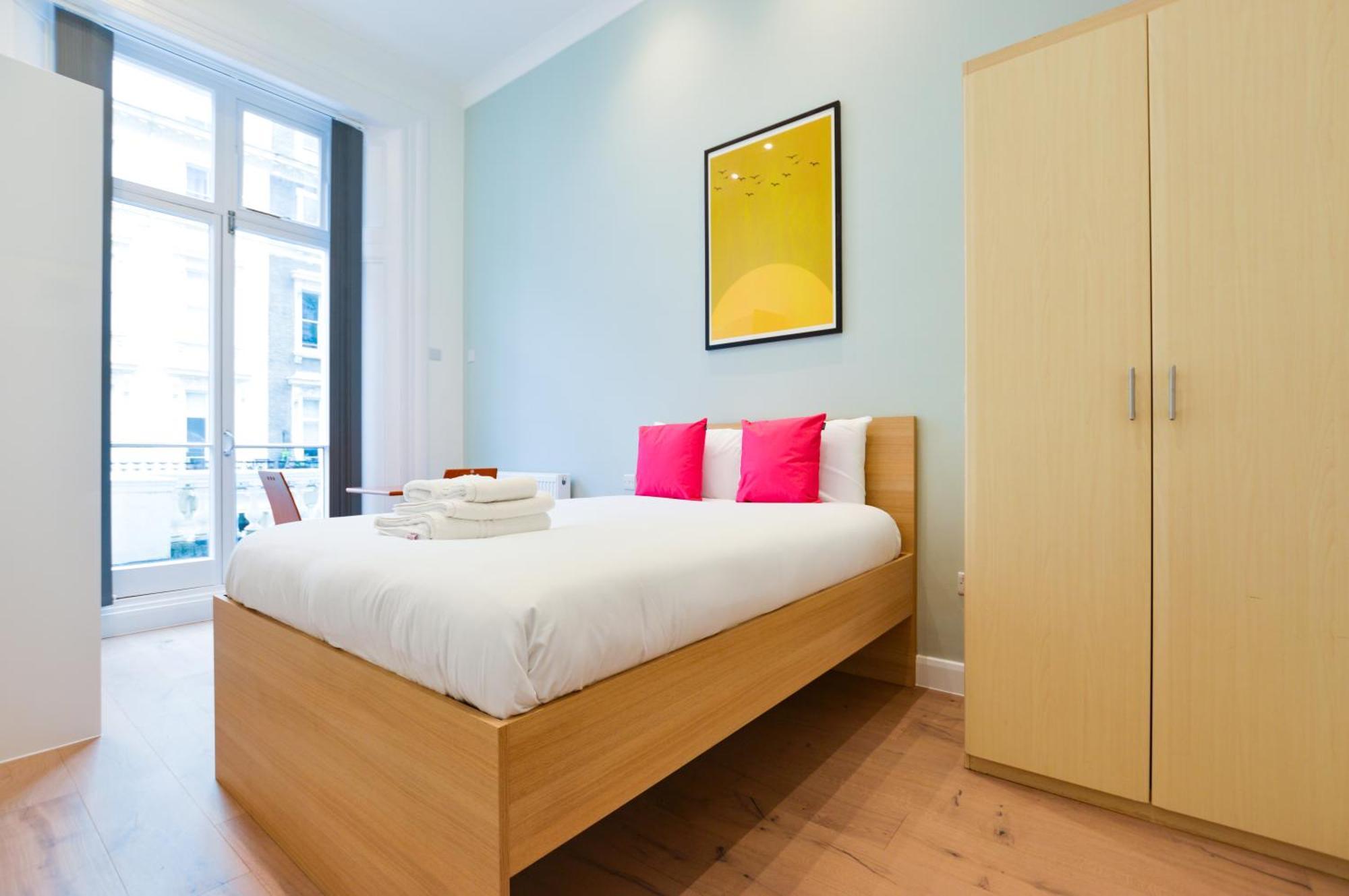 Queensborough Terrace Serviced By Concept * Londen