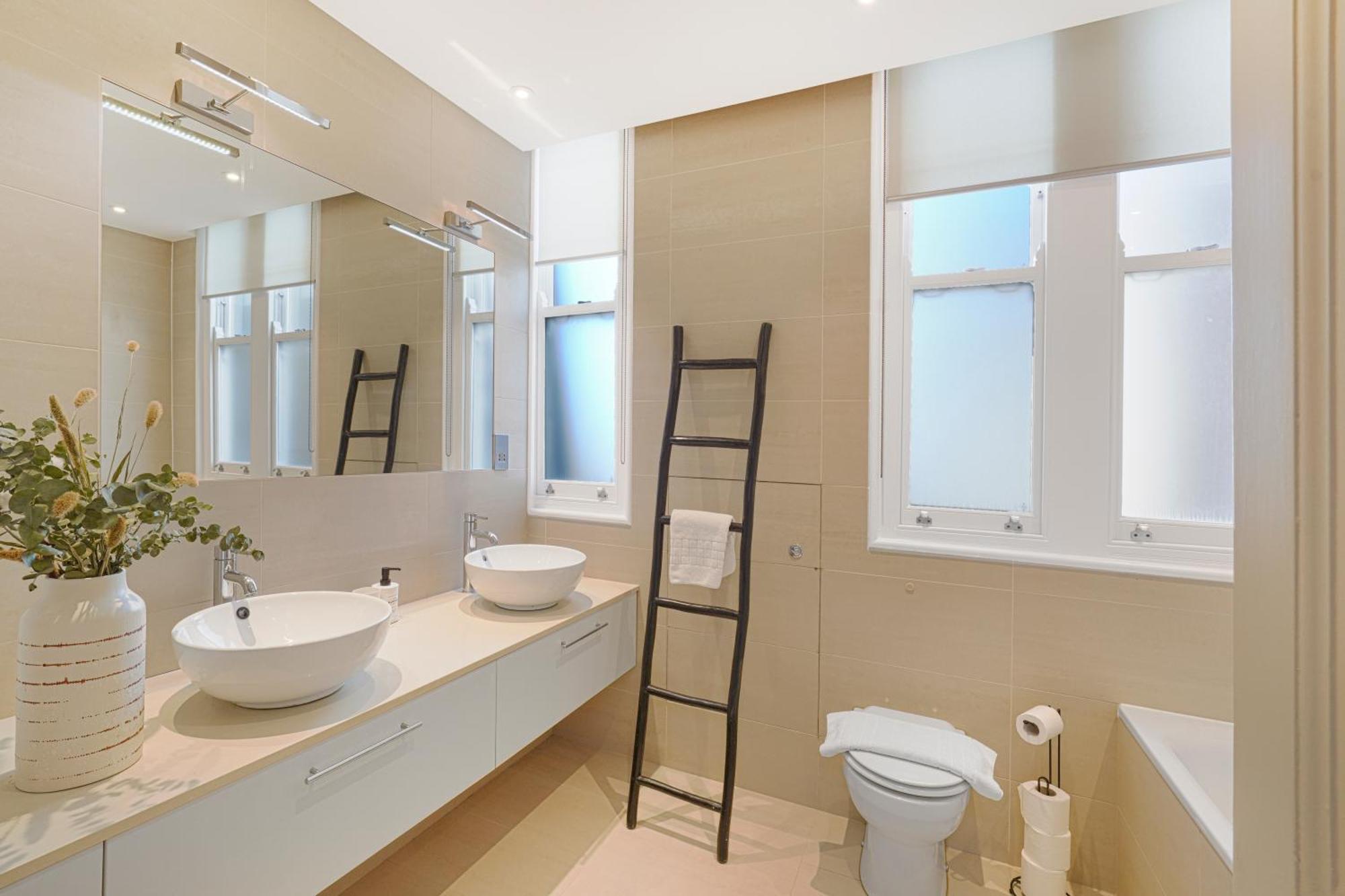 Appartement Spacious And Modern 4 Beds In Kensington *