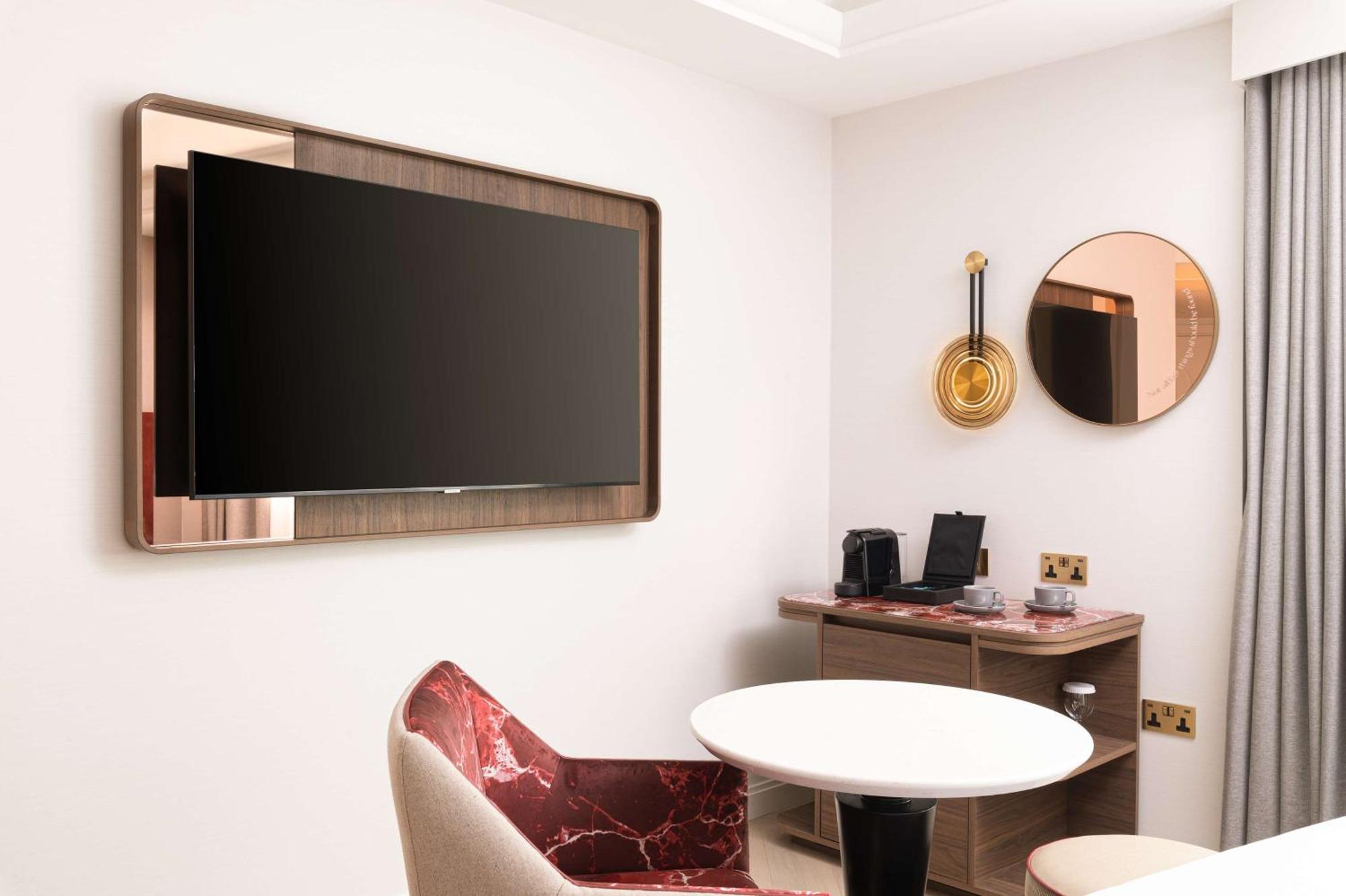Lost St Pauls London, Curio Collection By Hilton Hotel 4*