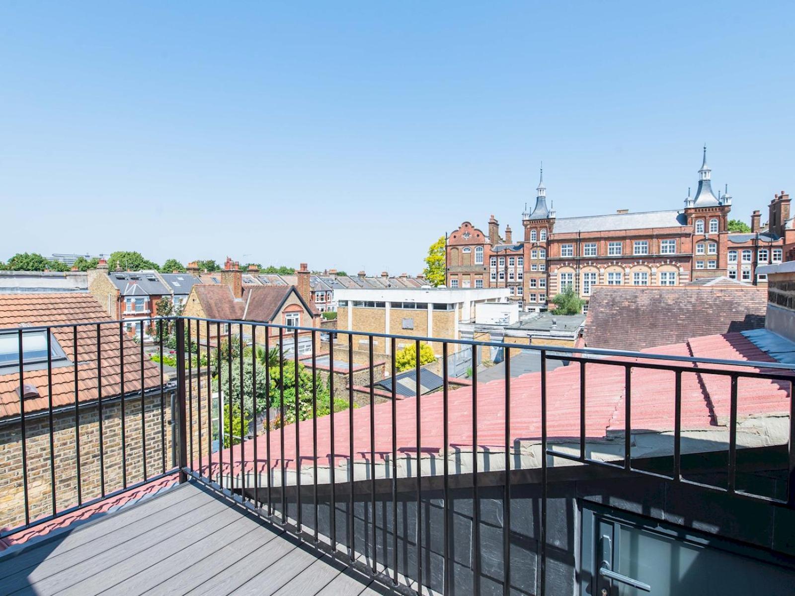 Interior Designed Stylish Flat In Fulham - 5 Min Walk To River Thames - Pass The Keys