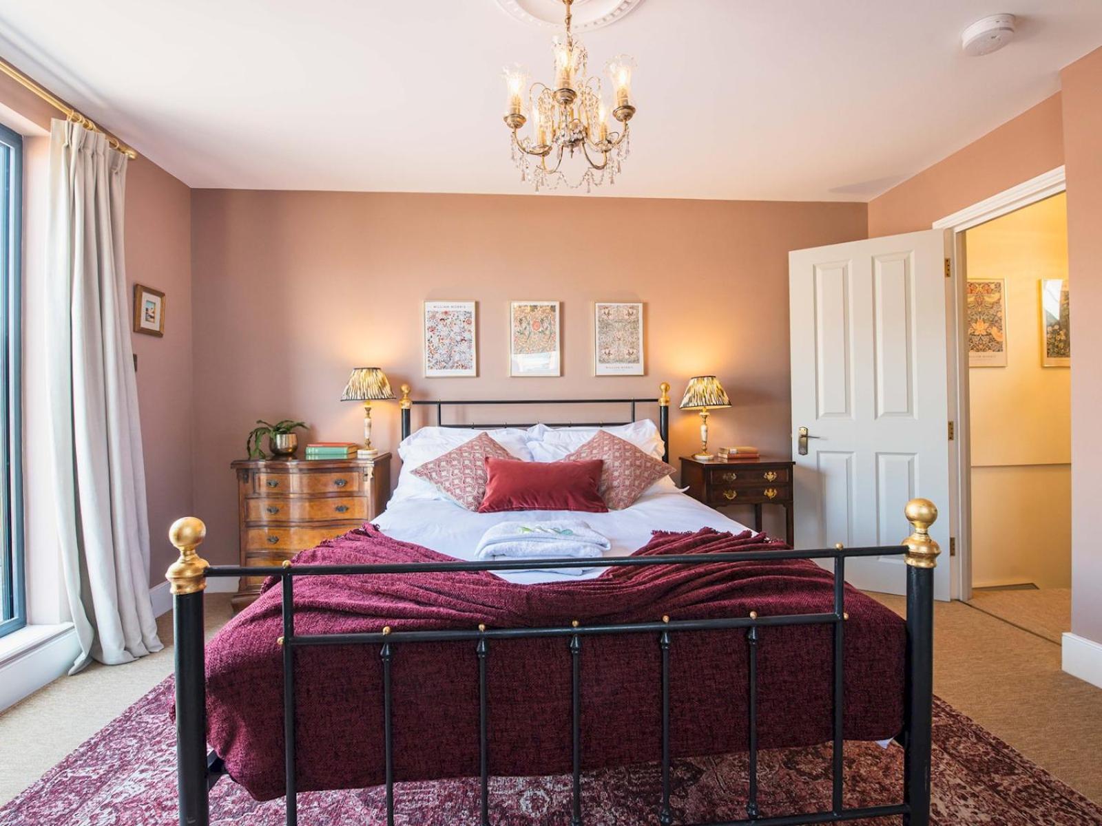Interior Designed Stylish Flat In Fulham - 5 Min Walk To River Thames - Pass The Keys *