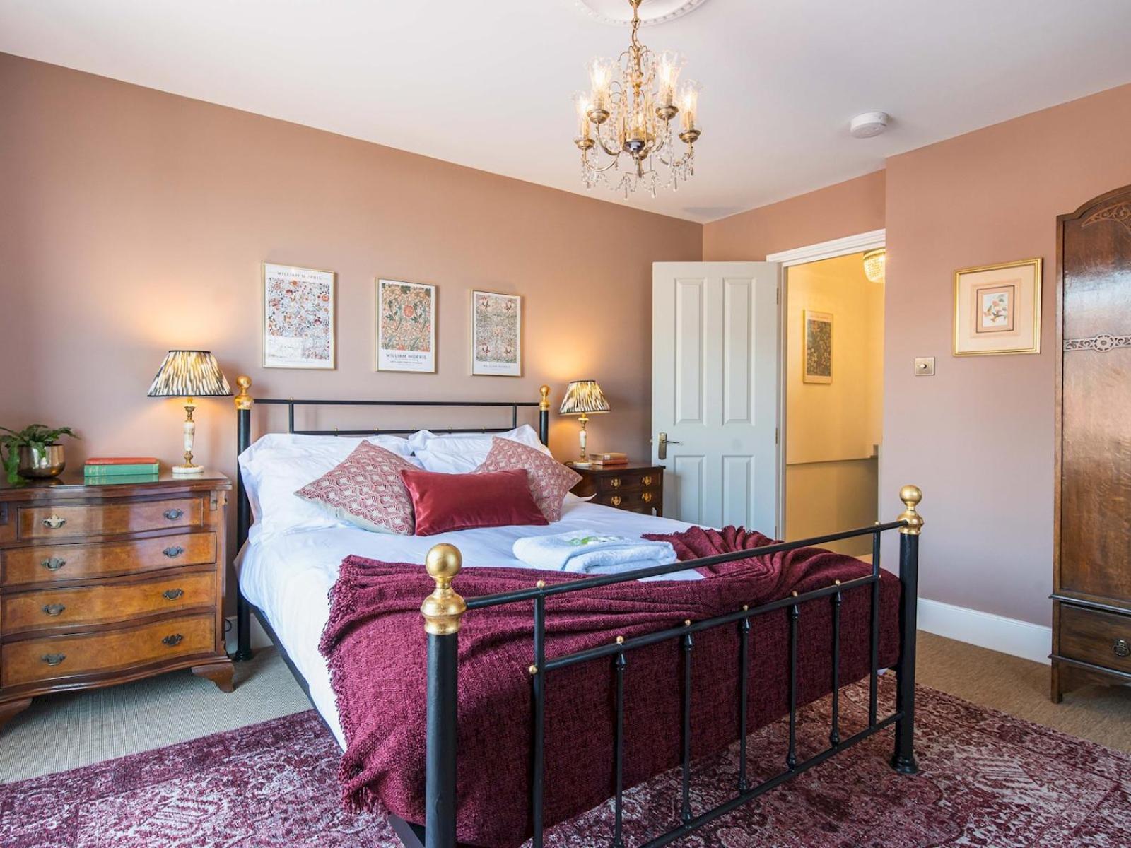 Interior Designed Stylish Flat In Fulham - 5 Min Walk To River Thames - Pass The Keys Apartment London