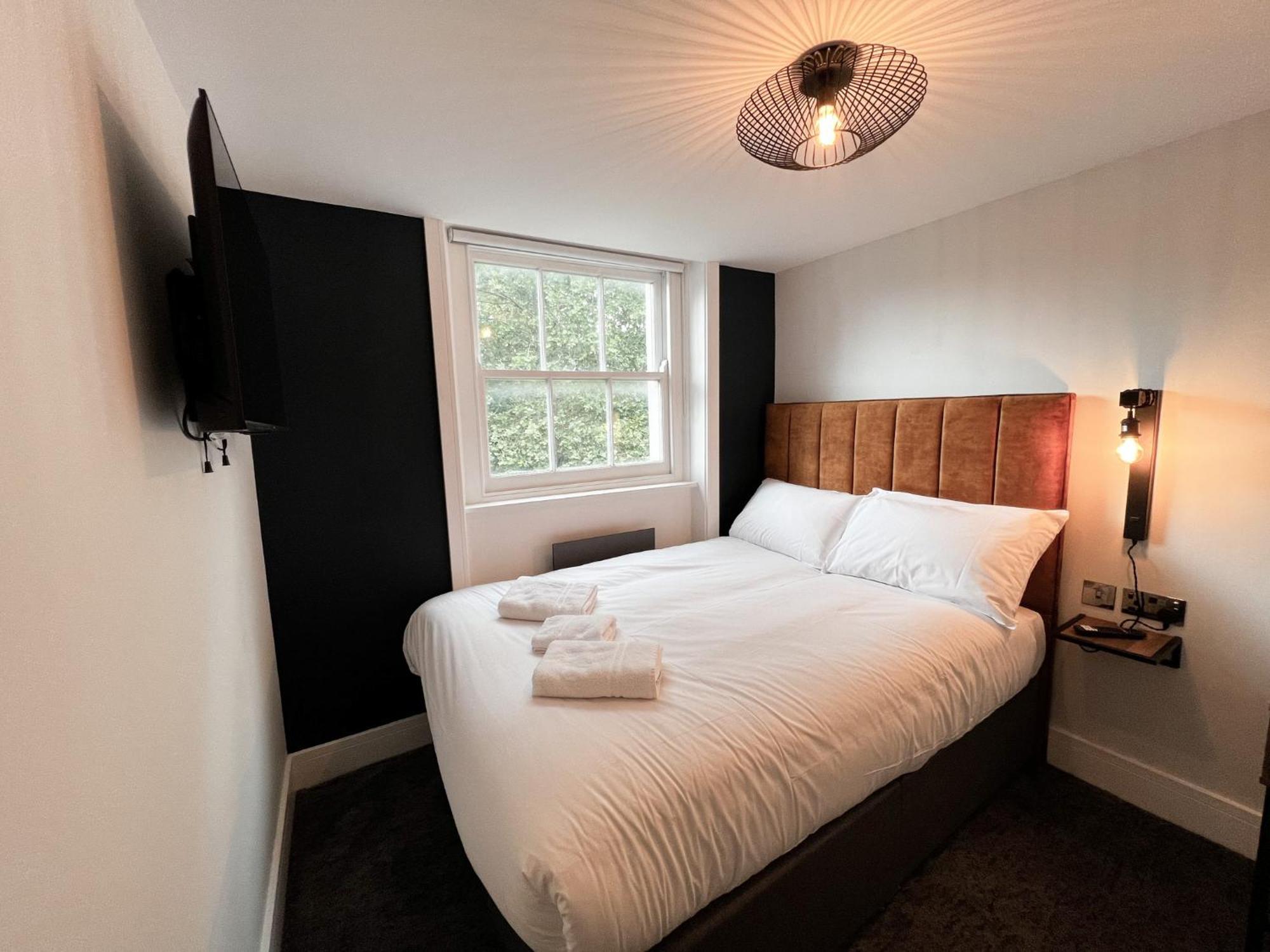 Argo - Kings Cross Hotel 3*
