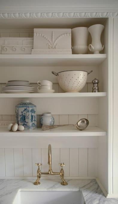 Chic In Londons Core Apartment London