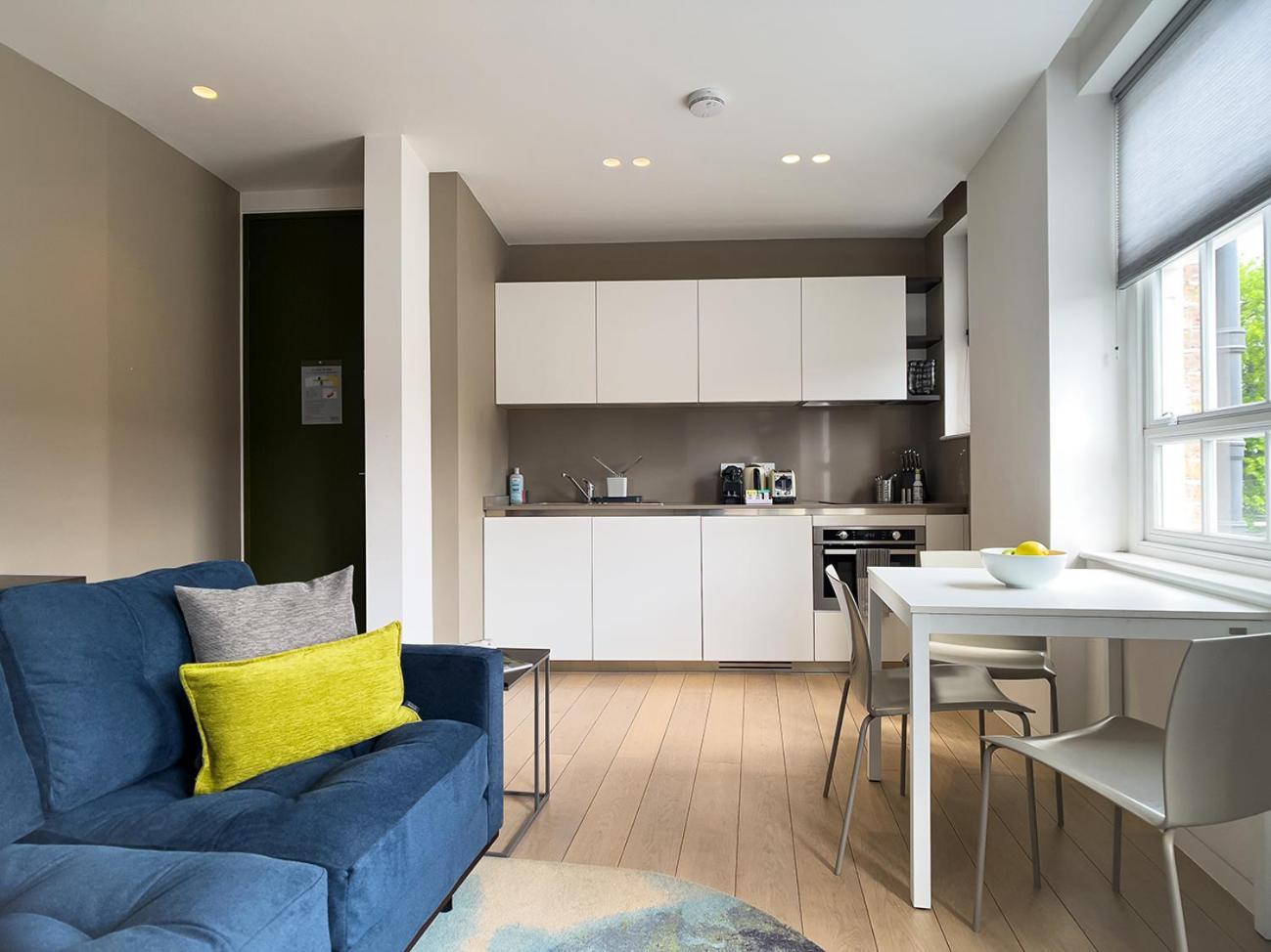 Mirabilis Apartments, Wells Court Lejlighed
