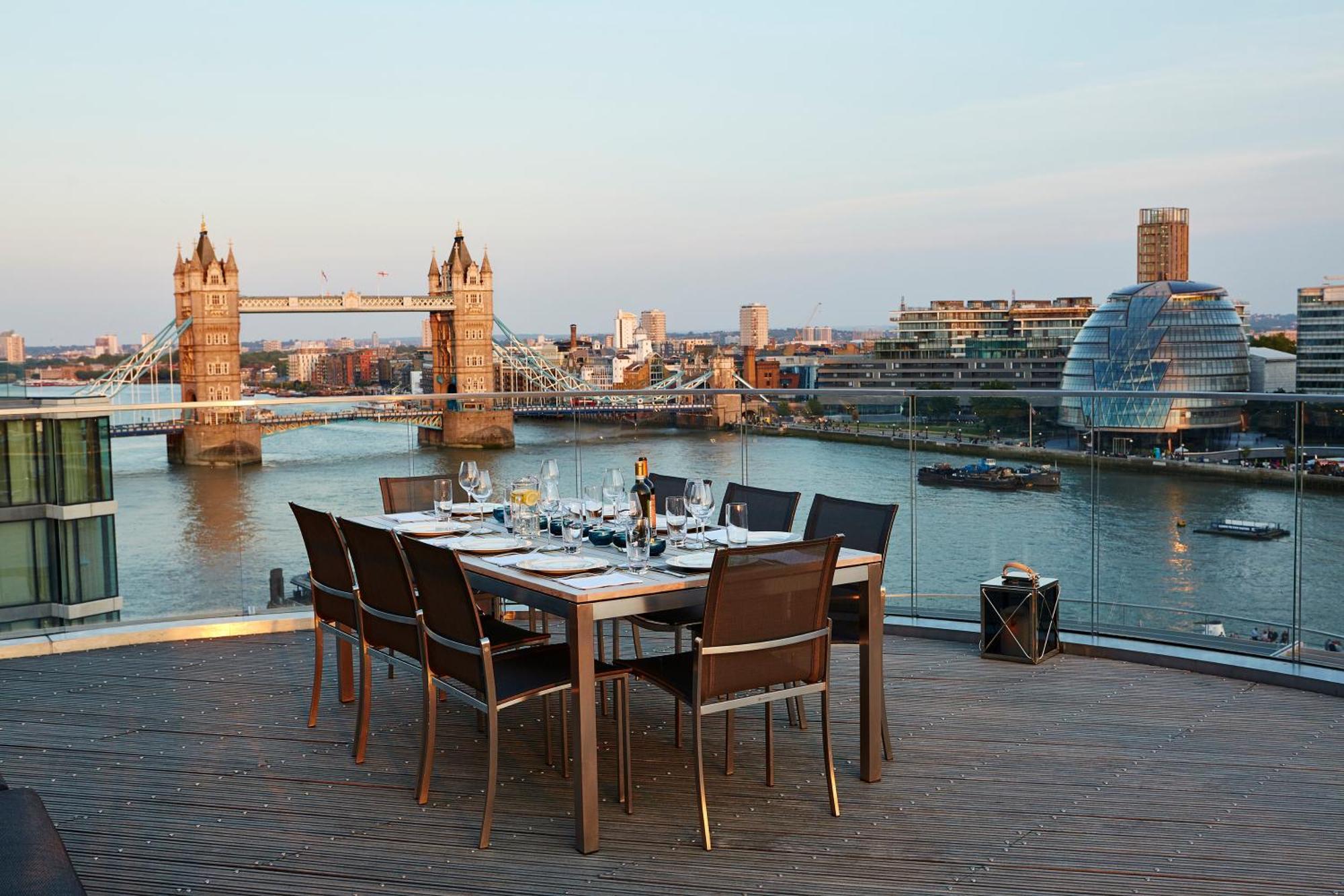 Cheval Three Quays At The Tower Of 5*