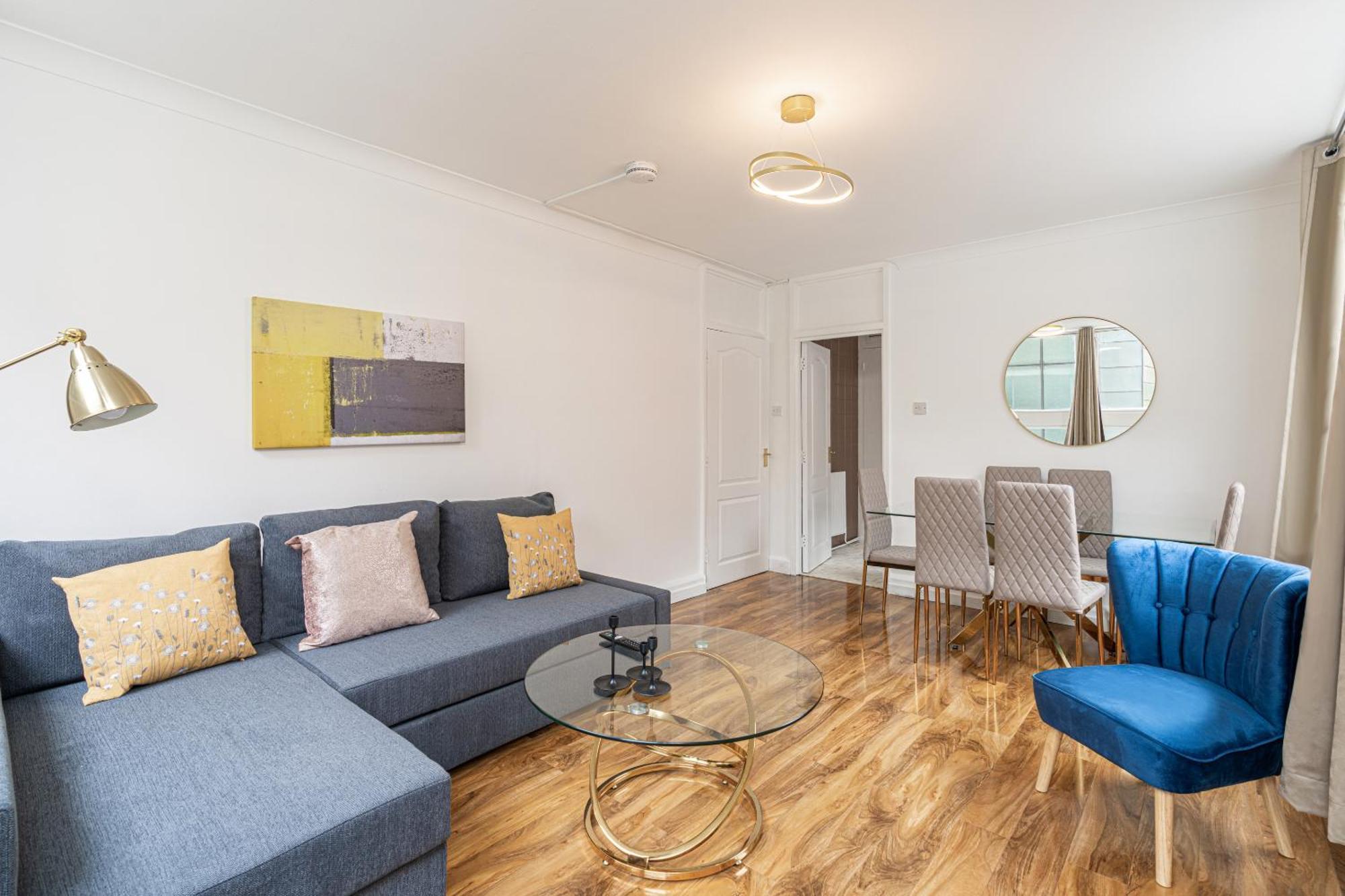 Lovely Near Hyde Park & Oxford St Londen