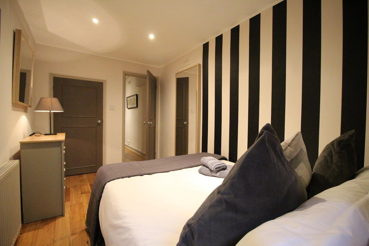 The Bromptons, Luxury South Kensington Apartment London