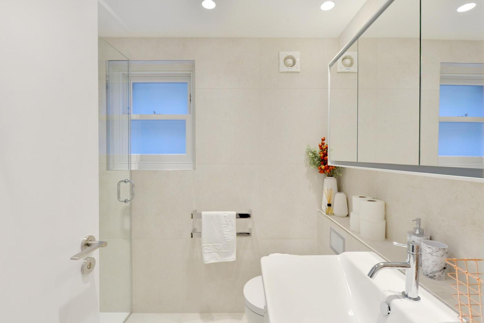 Appartement Street Serviced By Globe *