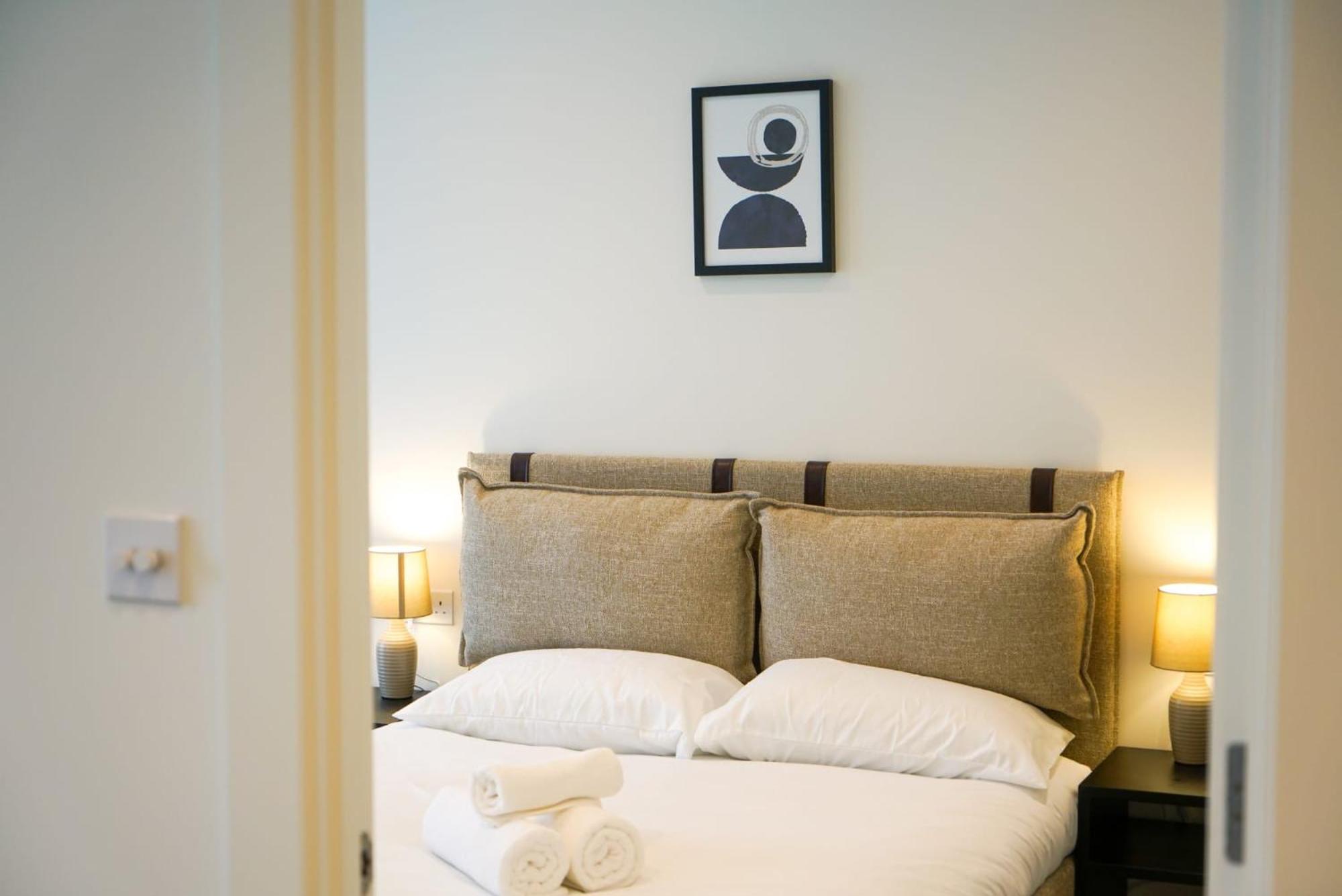 Aparthotel One And Two Bedroom At Coppermaker Square In Lively Stratford London