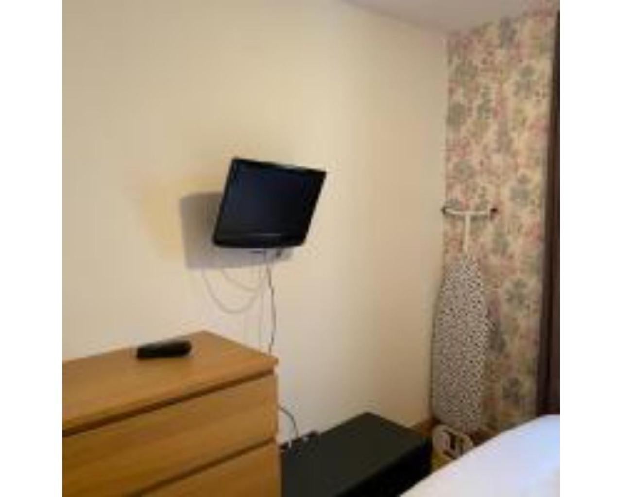 Lejlighed 80 Inverness Terrace