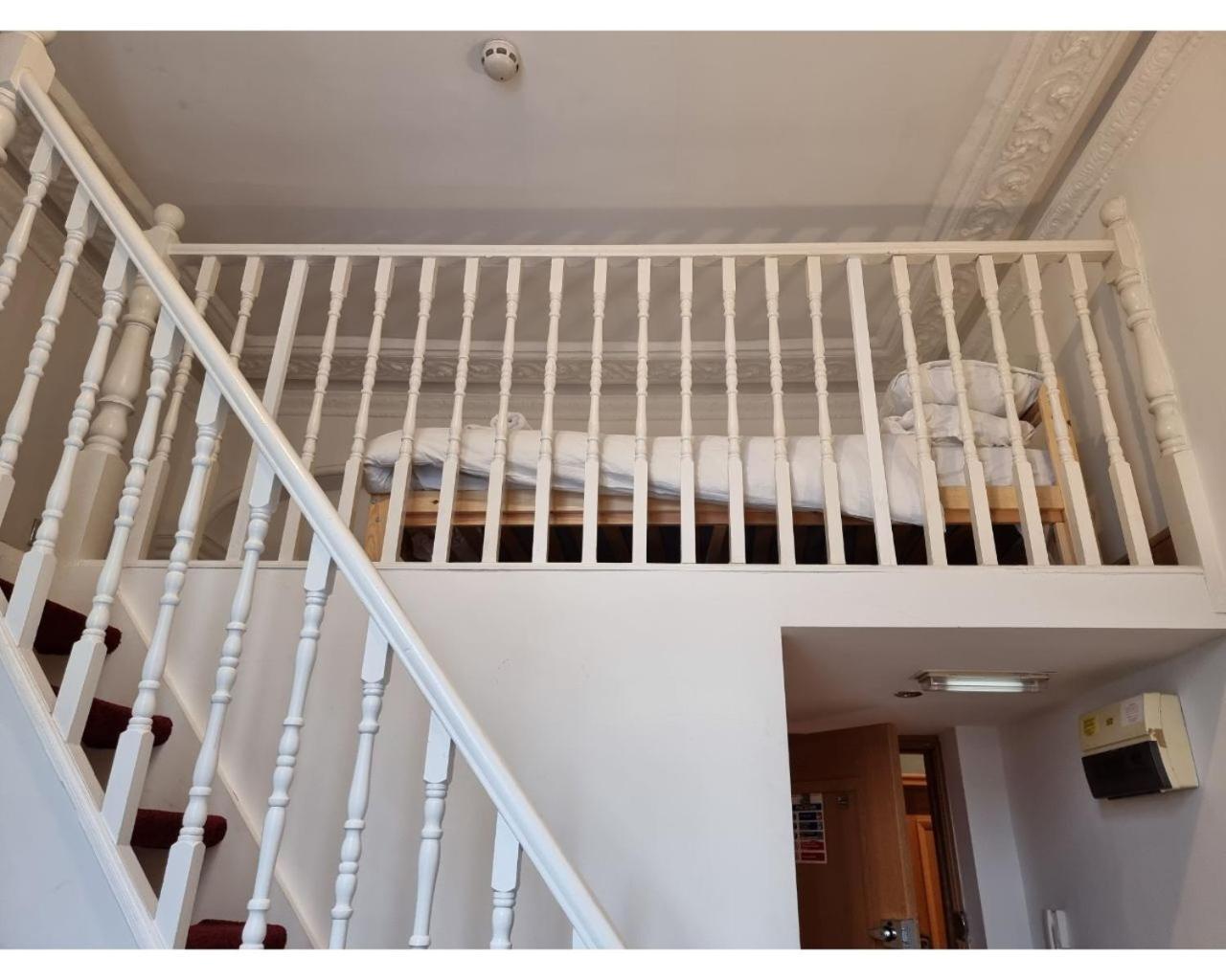 Lejlighed 80 Inverness Terrace London