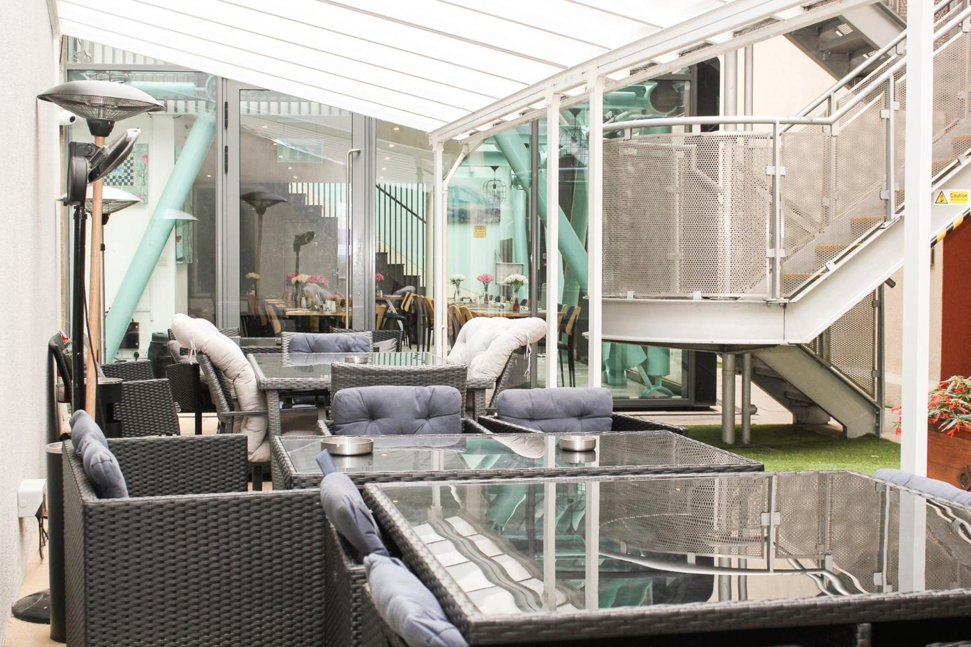 Grand Plaza Serviced Aparthotel