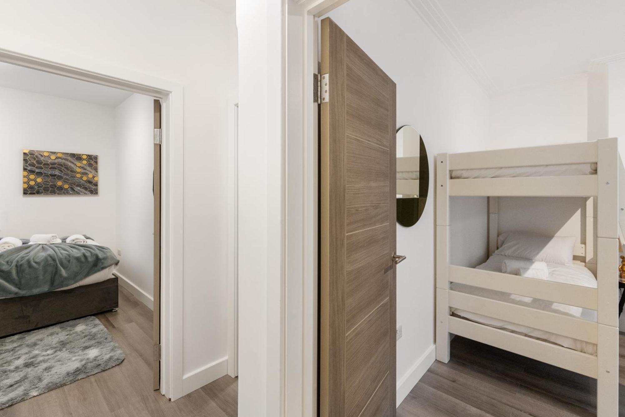 Apartment Modern 2 Bedroom 3 Min Walk To Tube Station