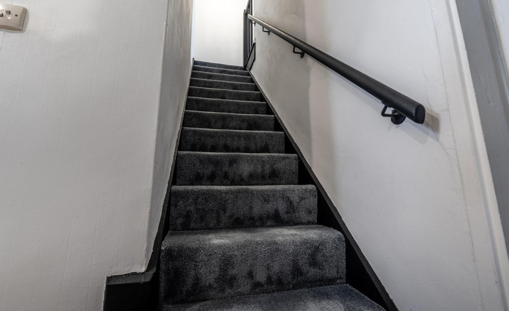 Shard View 2 Bed Entire Flat Londen