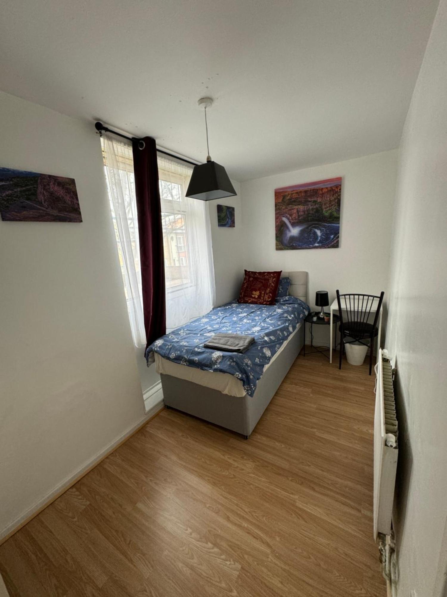 Feriehus Four Bedroom House Near Tottenham Spurs Stadium London