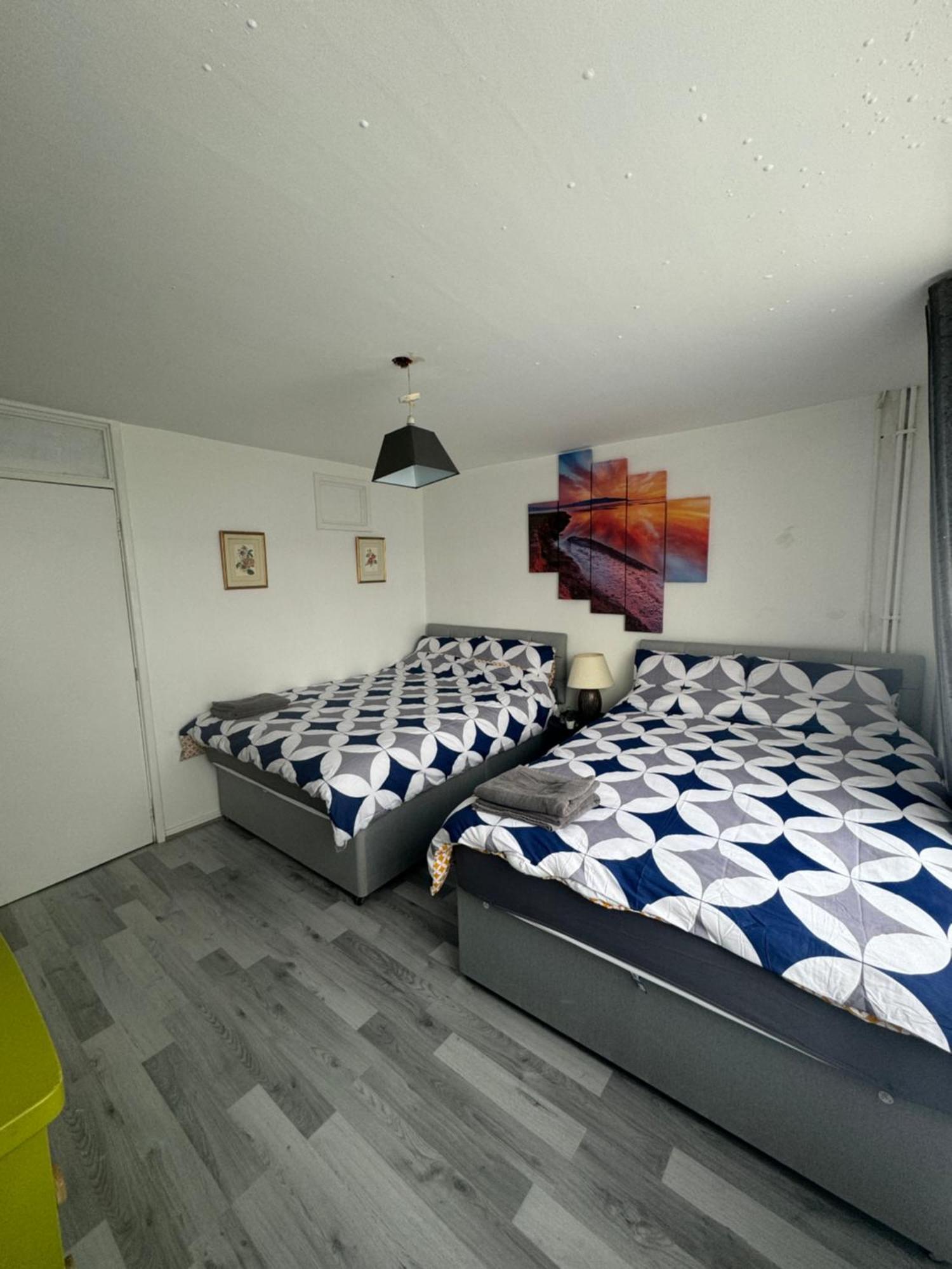 Four Bedroom House Near Tottenham Spurs Stadium Feriehus London