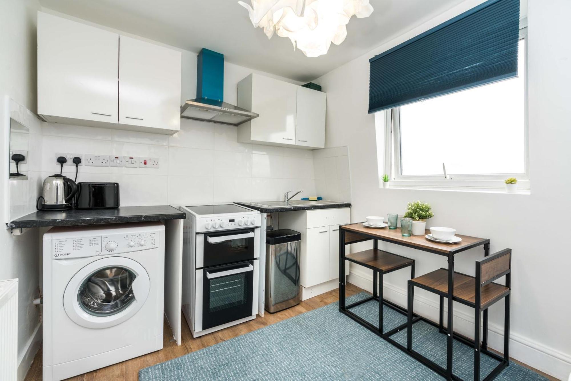Apartment Me3 Cute Central Flat-2bdr-next To Queens Marry Hospital *
