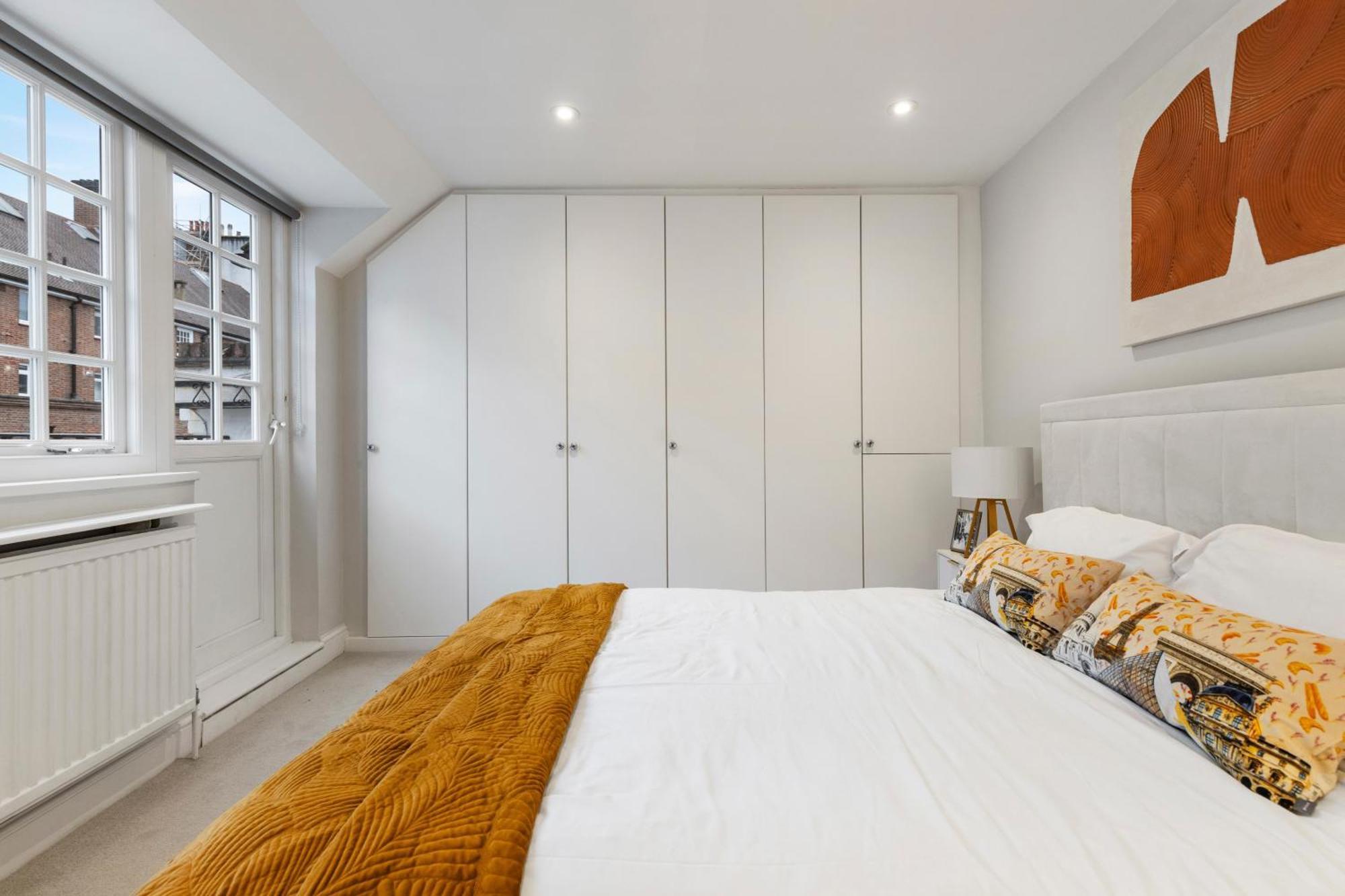 Family Mews Next To Hyde Park *