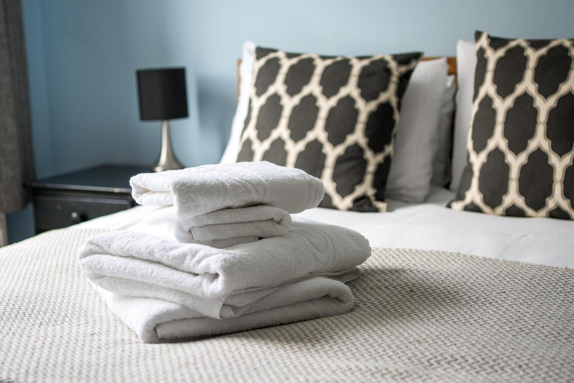 Semesterbostad Charming Fulham Spacious With Modern Touches London