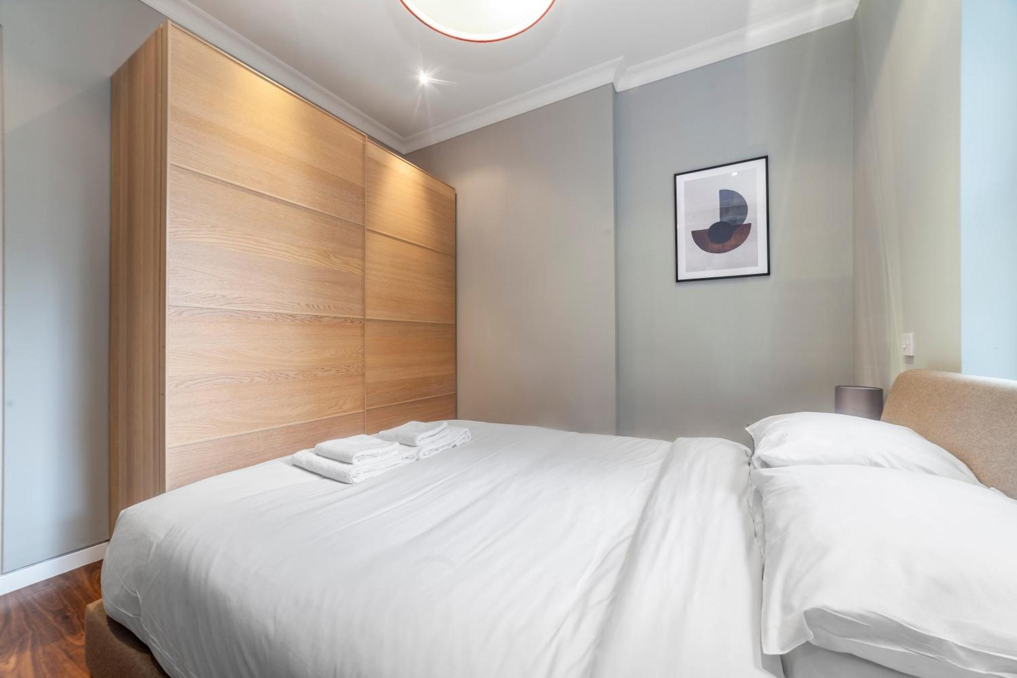 Bright & Modern 1bdr Flat Near Lakeside Road Appartamento *