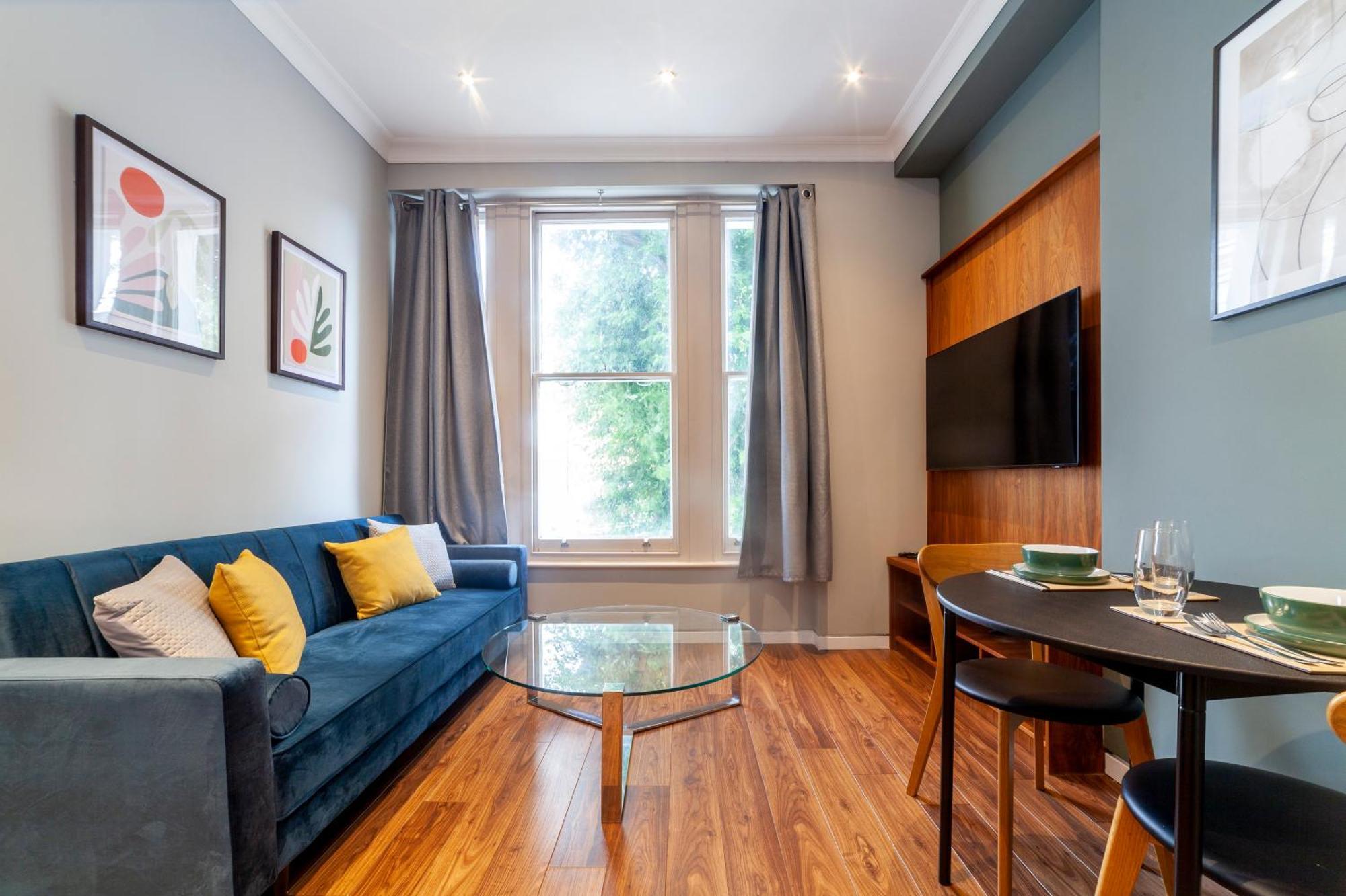 Appartamento Bright & Modern 1bdr Flat Near Lakeside Road
