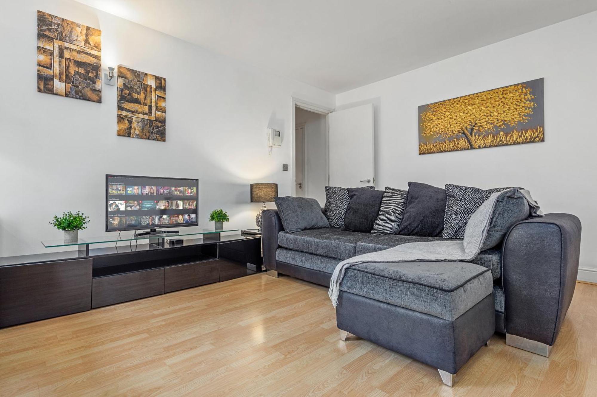 Apartment Superb Business Travellers Tower Of