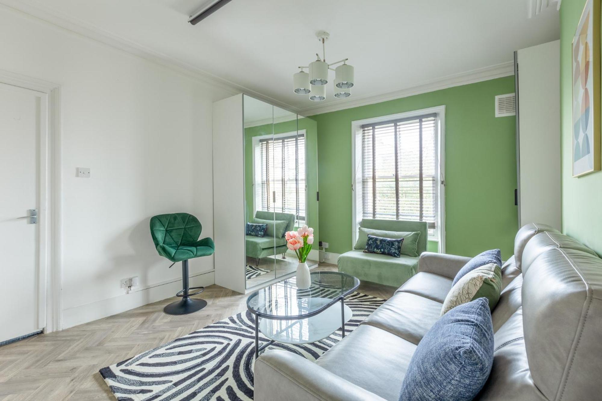 Appartement Peacefully Set 2level 2br Btw Brixton & Camberwell Londen