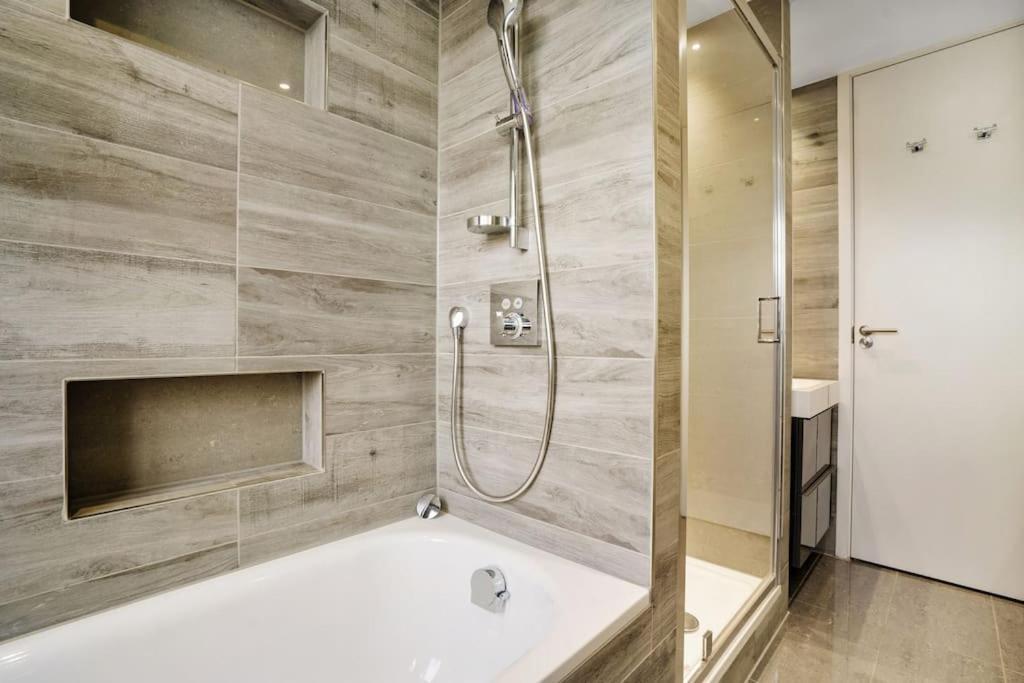 The Camden Bright & Beautiful 2-bed Retreat Appartamento *