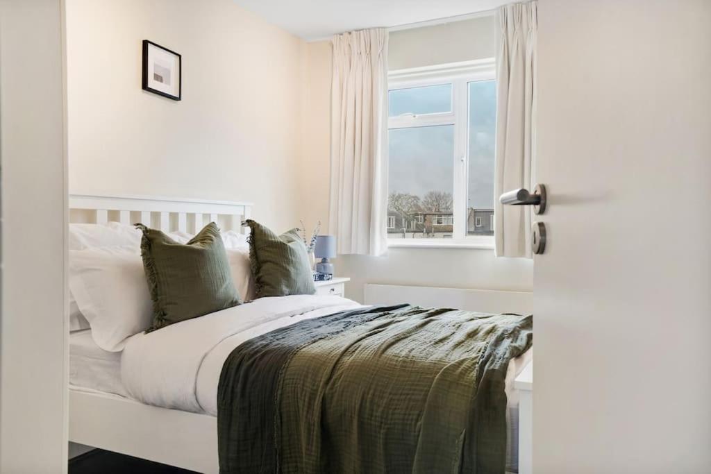 The Camden Bright & Beautiful 2-bed Retreat Appartamento