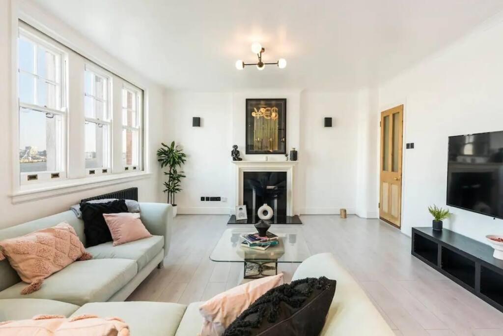 3 X Bedroom Riverside Flat With Hot Tub On Roof Terrace Appartement