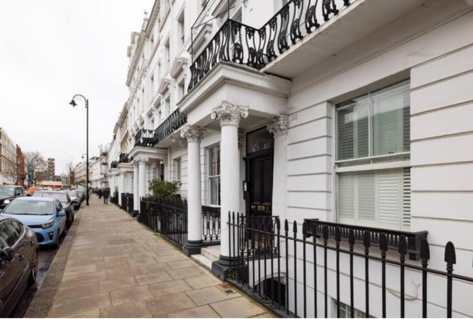 Cosy And Stylish Chelsea 2 Bedroom Flat Lägenhet *