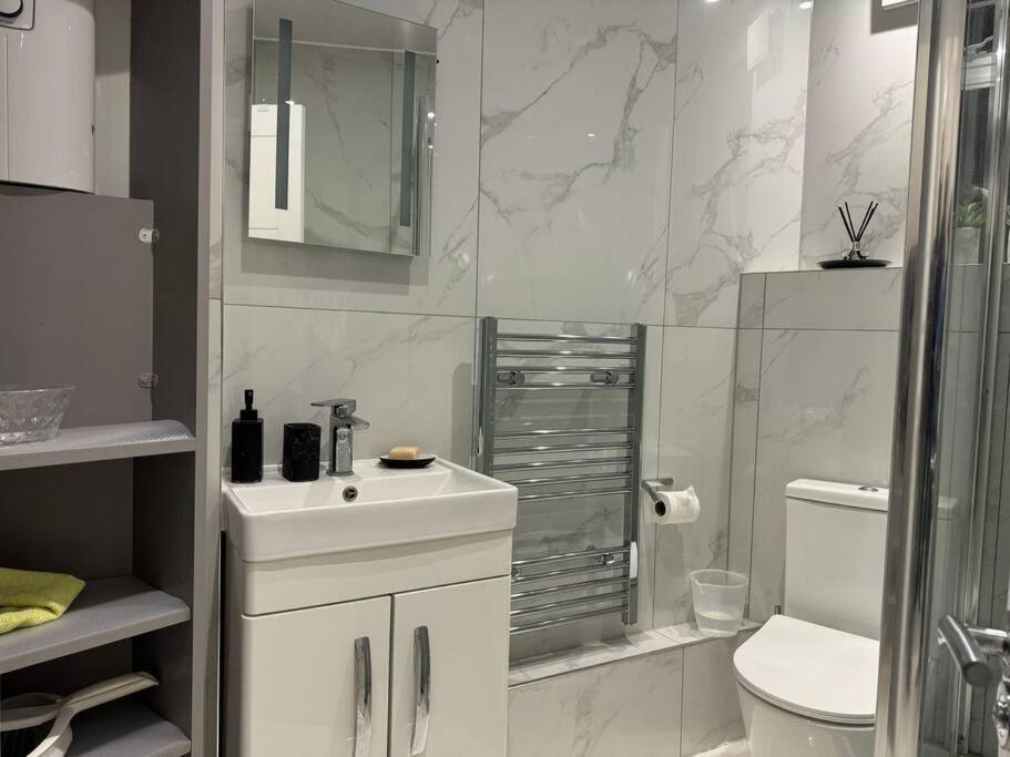 Appartamento 1 Bedroom Luxury Flat In Kensington