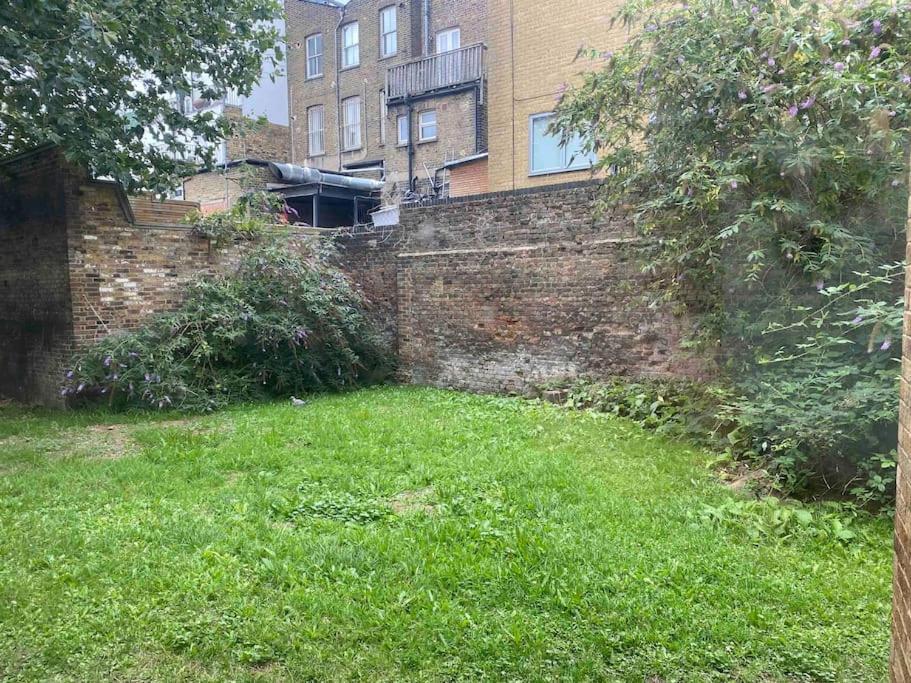 Appartamento Bright & Spacious In Battersea, *