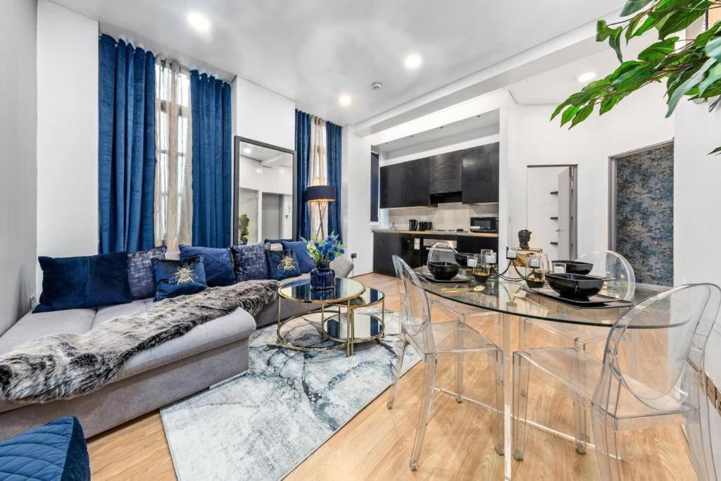 Two Bedroom Flat Right Opposite To Harrods Kb15 Londres