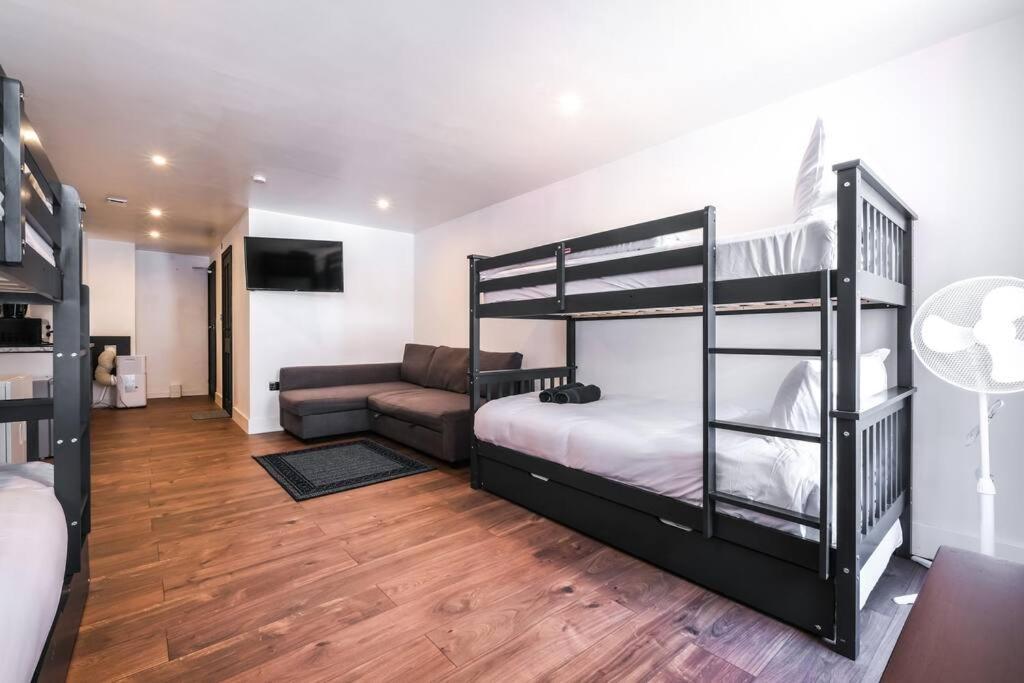 Piccadilly Wonderland Sleep 8 Vra Londra