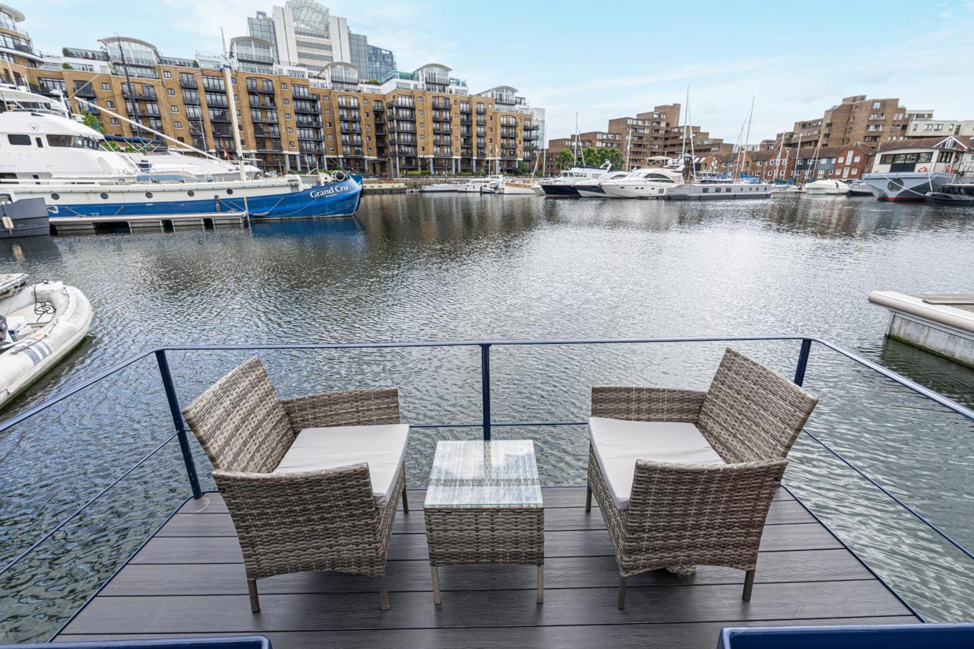 Bådhotel Serenity In The Heart Of London