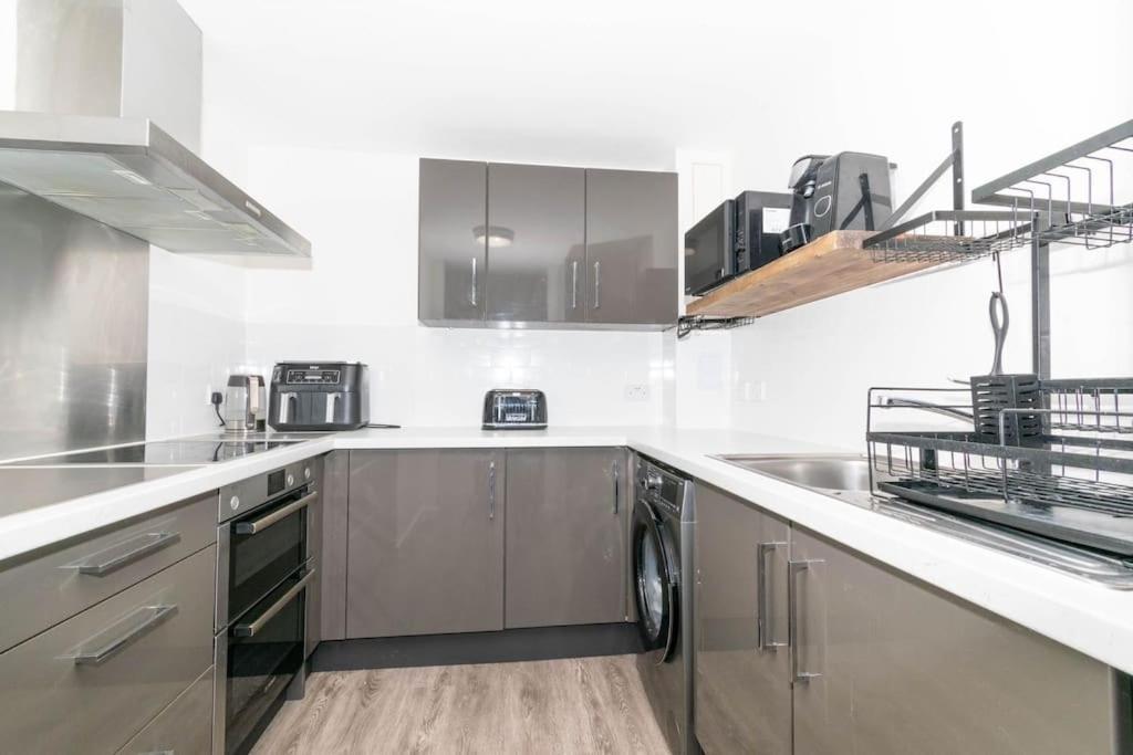 Appartamento Modern, Spacious Entire 1 Bedroom Apartment.