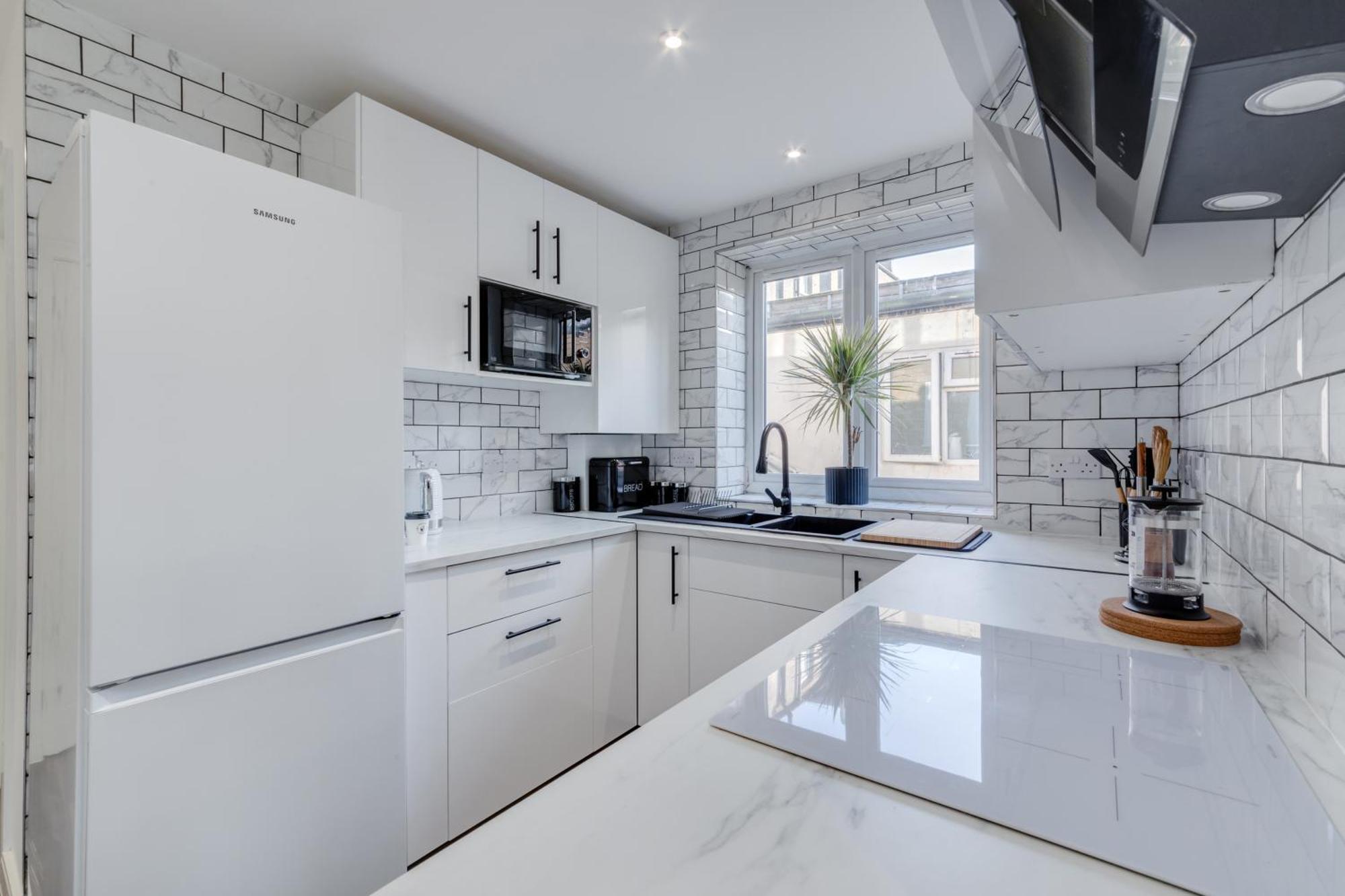 Modern 1 Bed - Nine Elms, Battersea Appartamento Londra