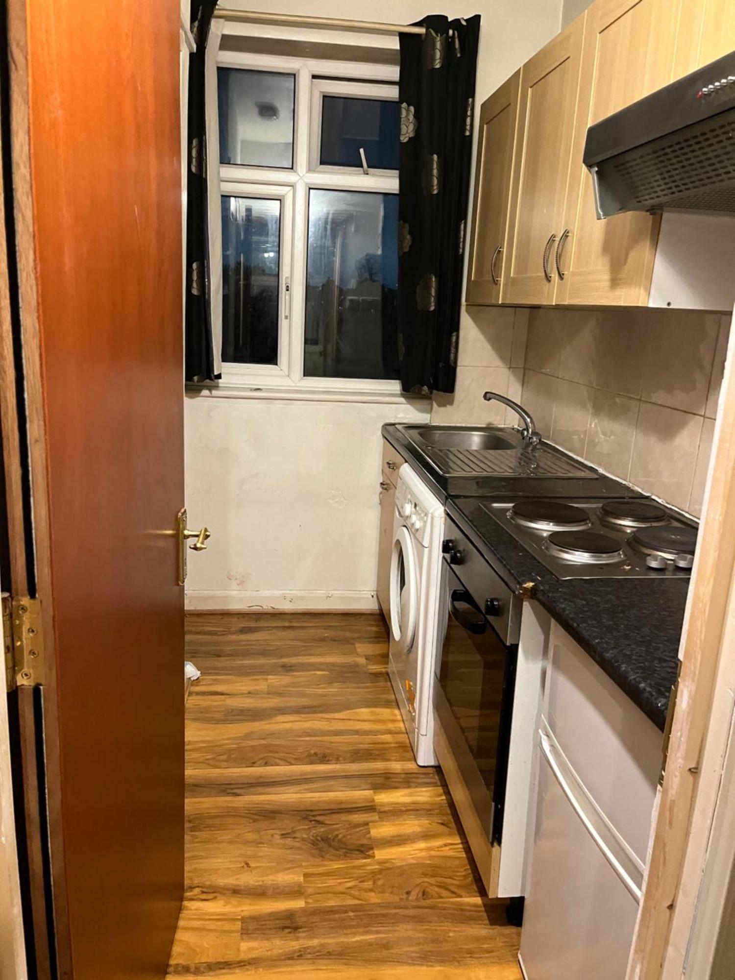 Queens Park Apartment