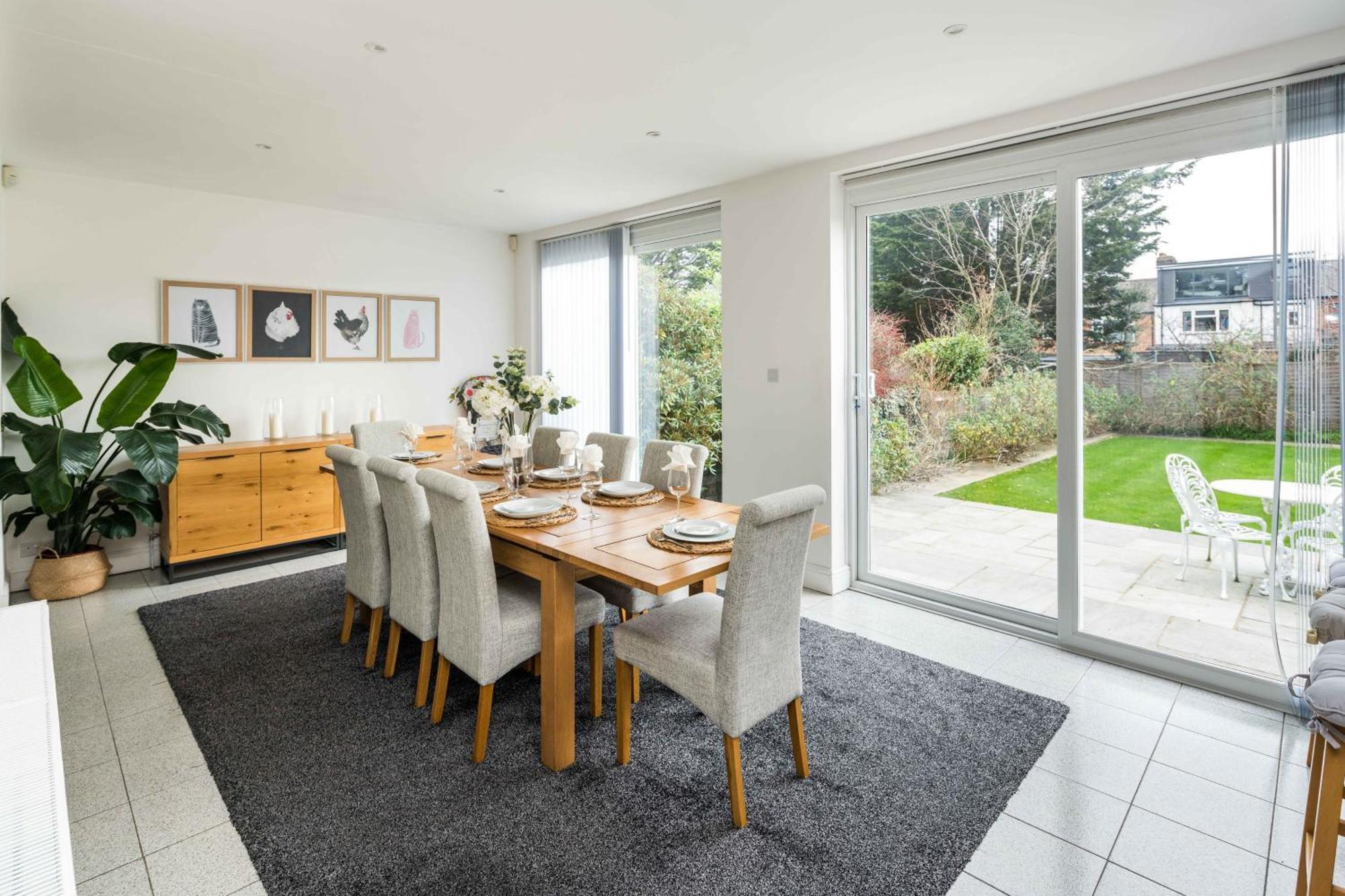 Contemporary 5 Bedroom With Garden North Finchley Vakantiehuis