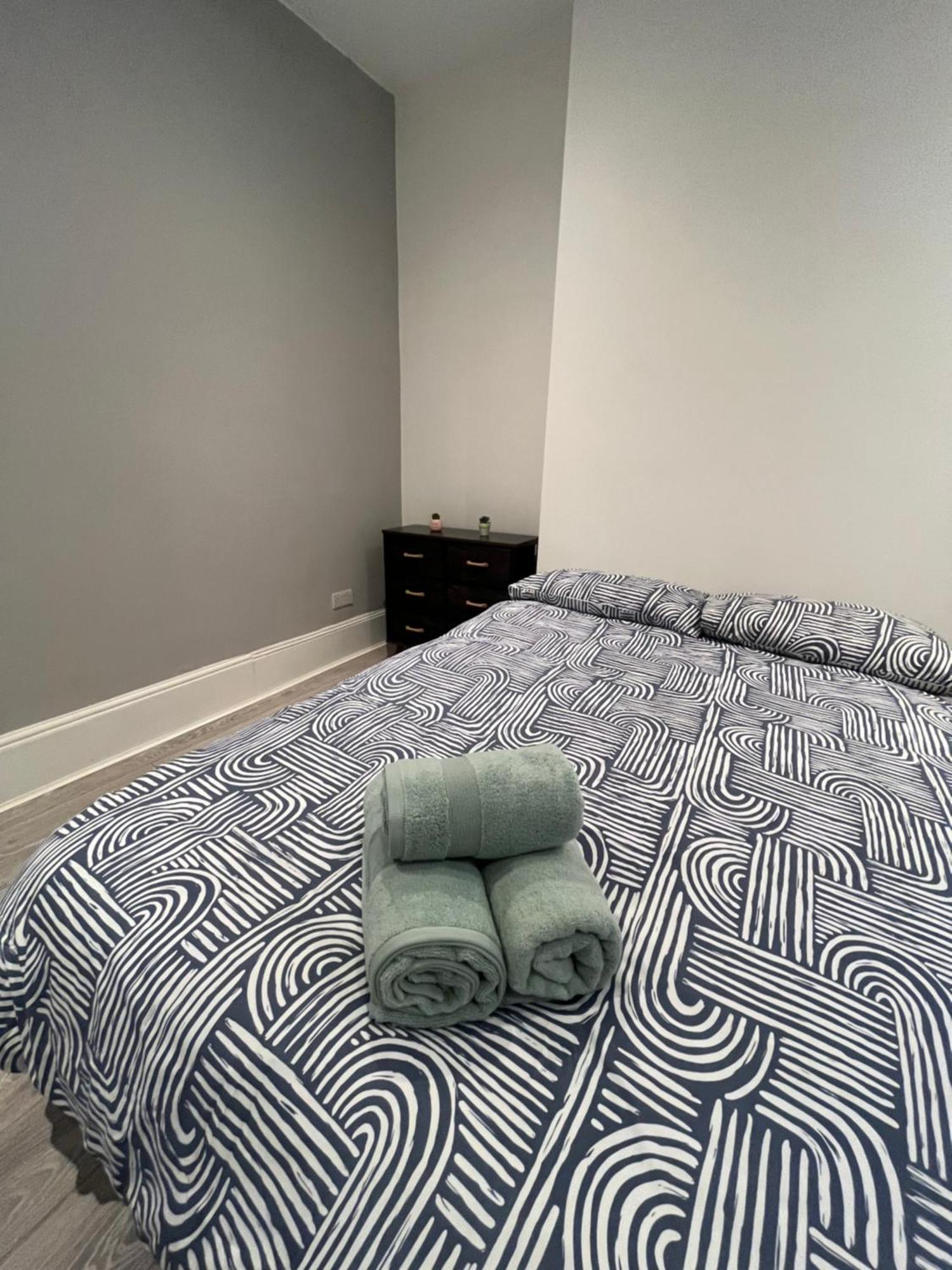 Apartment Cozy Two Bed In Brixton Next To Station London