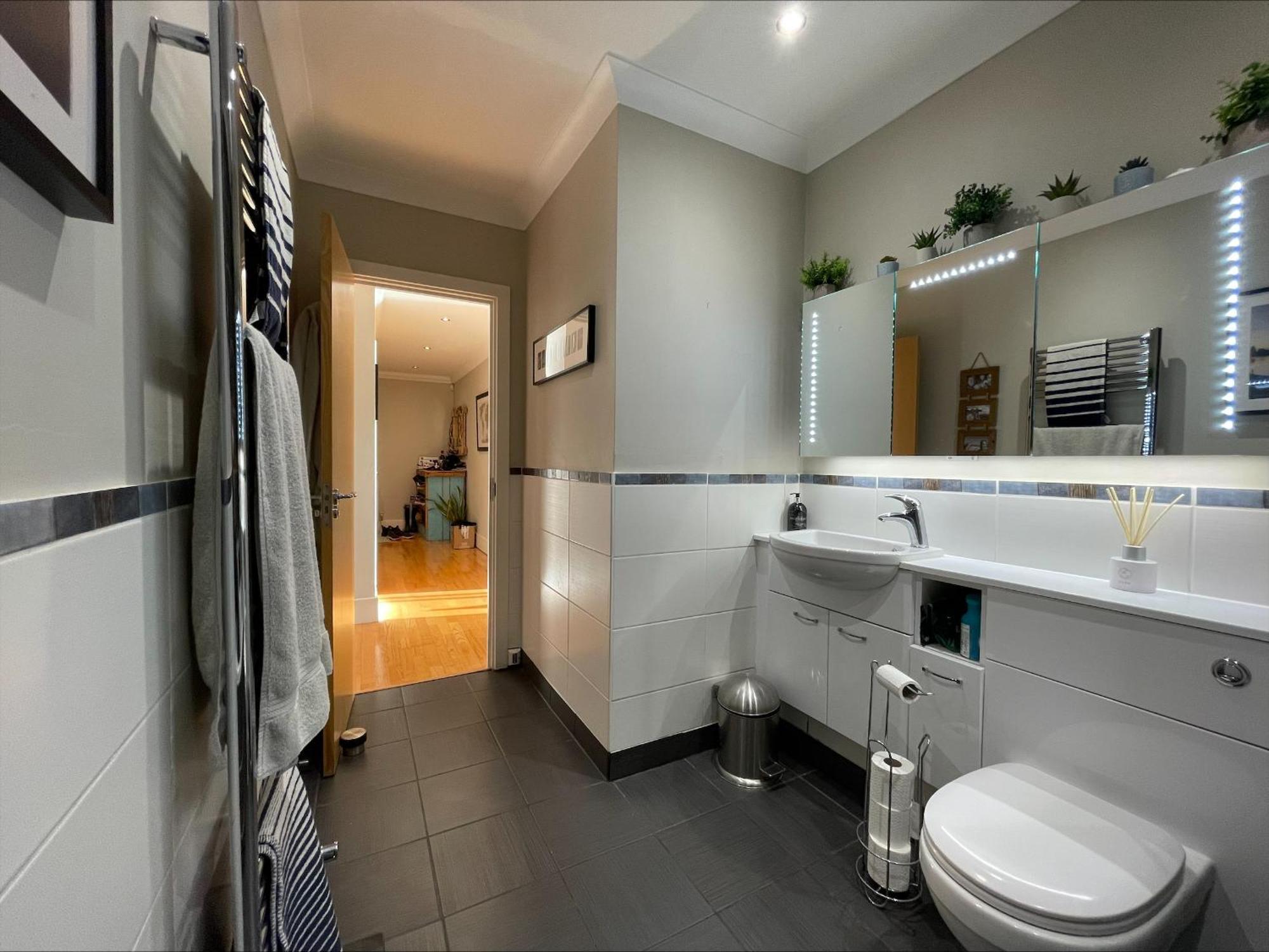 Superb Riverside Flat With Balcony In Limehouse Appartamento Londra