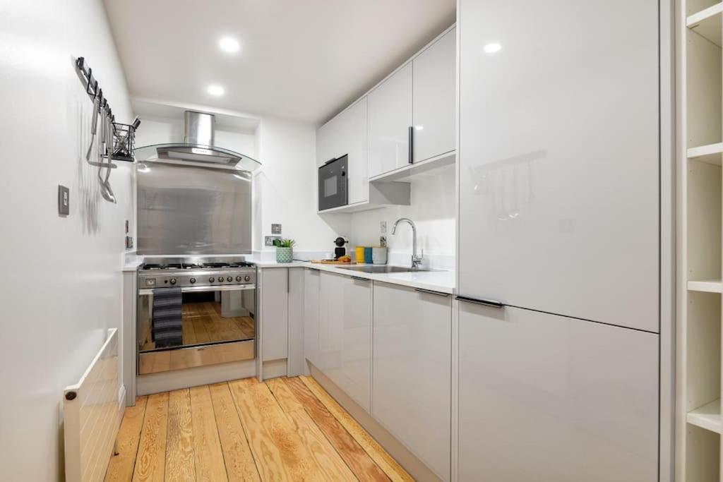 Leilighet Prime Covent Garden Gem With Air-con London