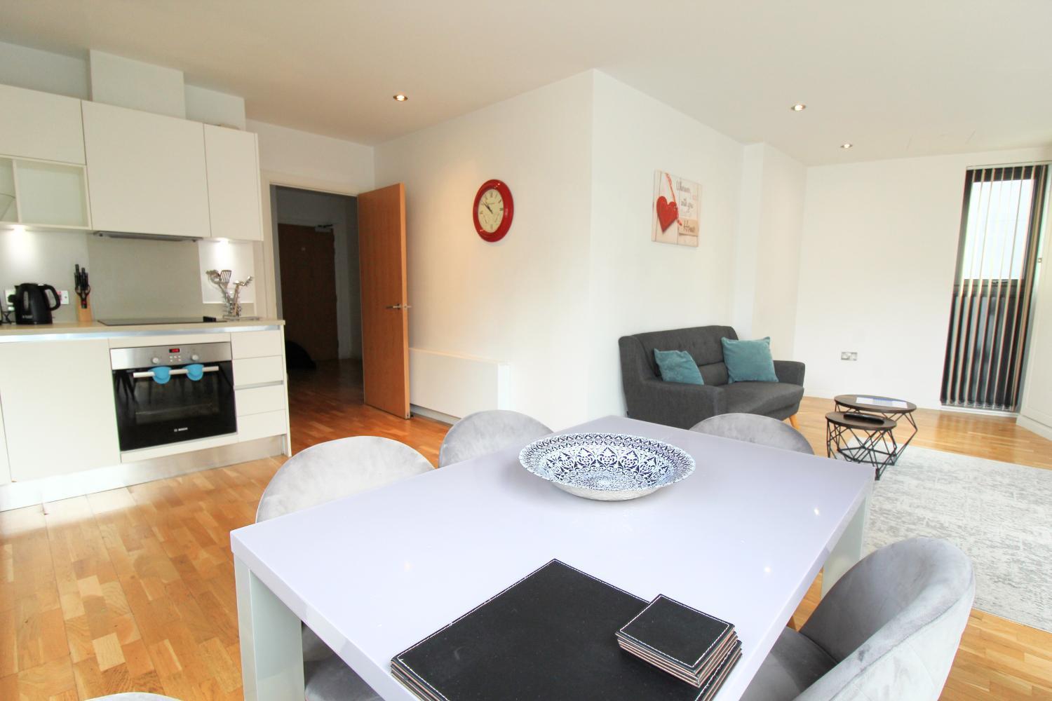 Tooley Street By Viridian Apartment *